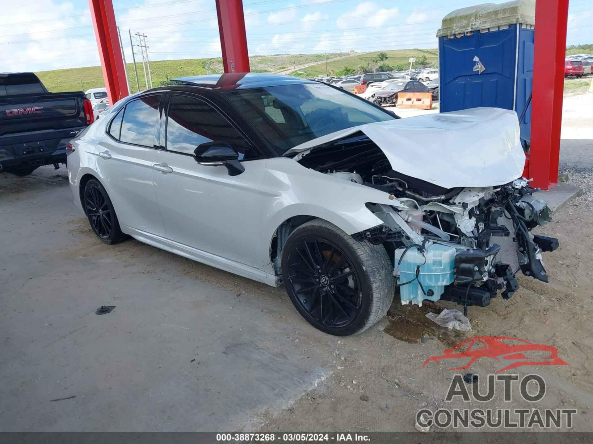 TOYOTA CAMRY 2021 - 4T1KZ1AK6MU055258