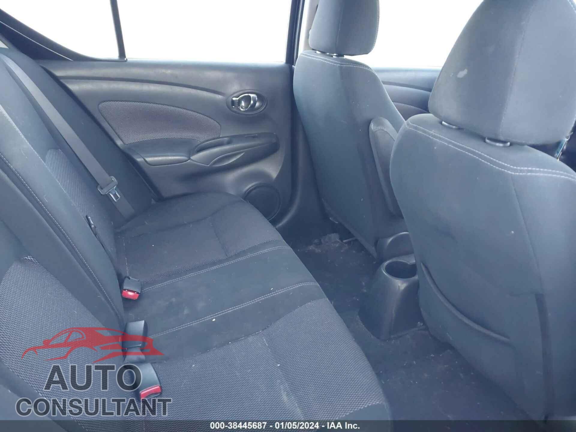 NISSAN VERSA 2017 - 3N1CN7AP3HL856476