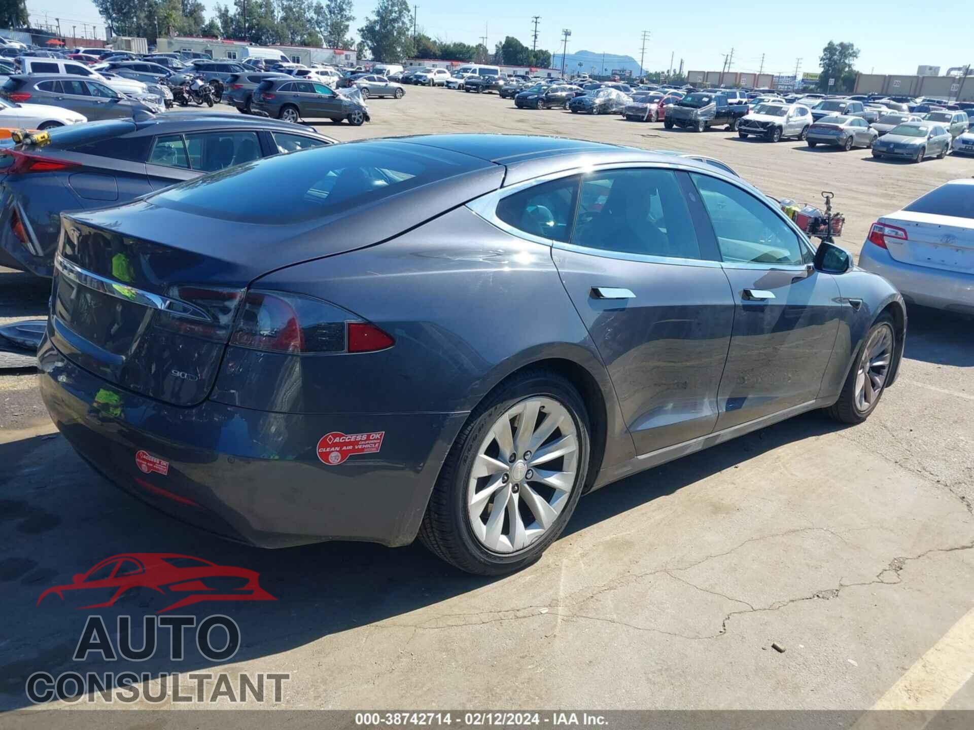 TESLA MODEL S 2017 - 5YJSA1E22HF181203