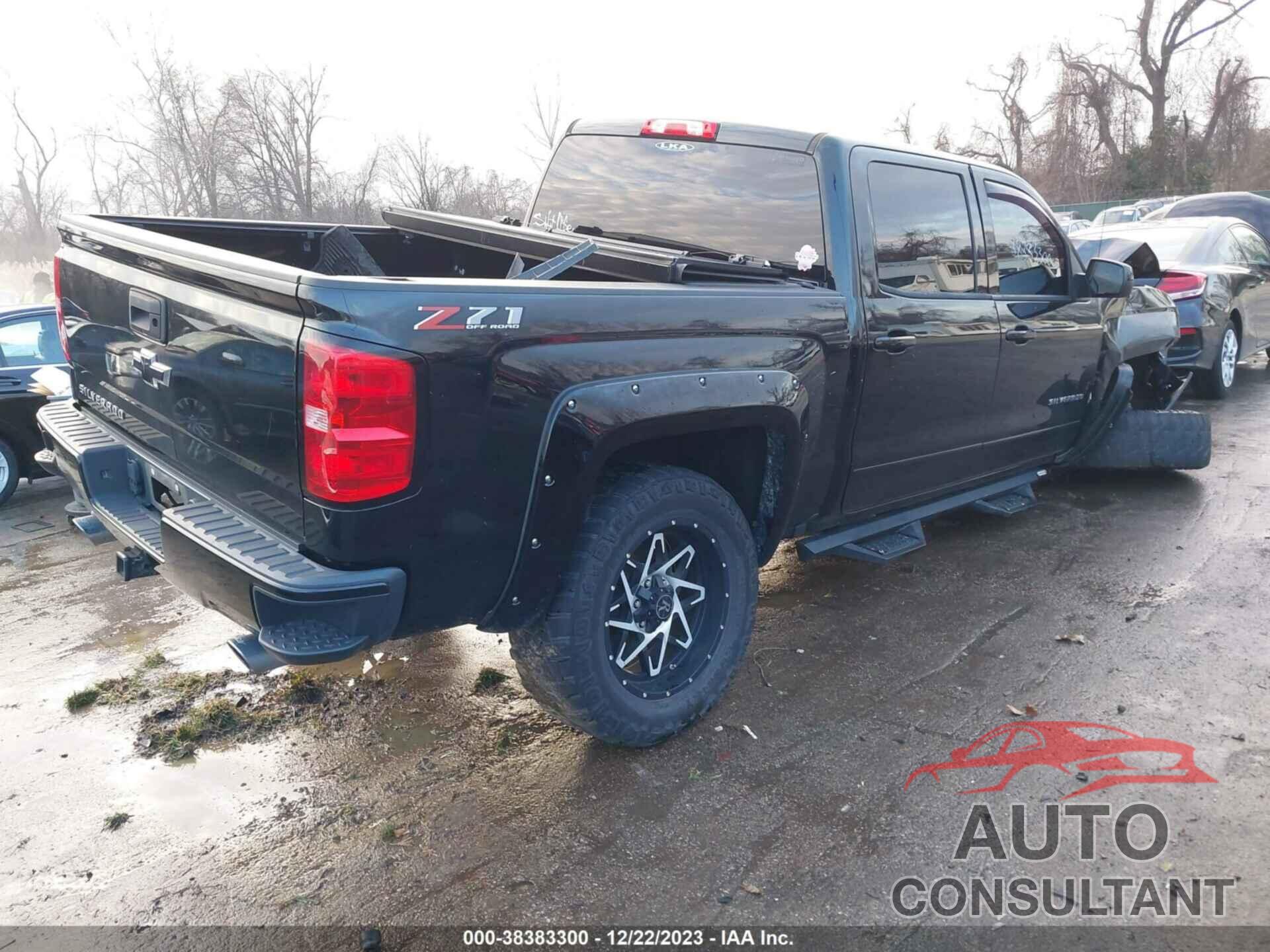 CHEVROLET SILVERADO 1500 2018 - 3GCUKREC7JG447098