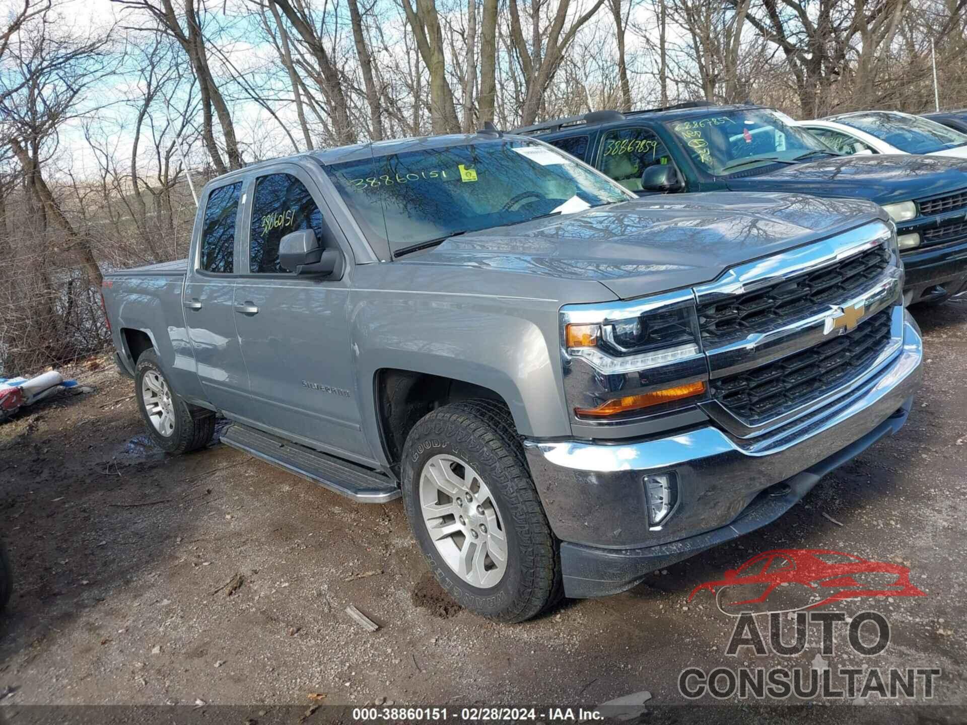 CHEVROLET SILVERADO 1500 2017 - 1GCVKREC1HZ151458