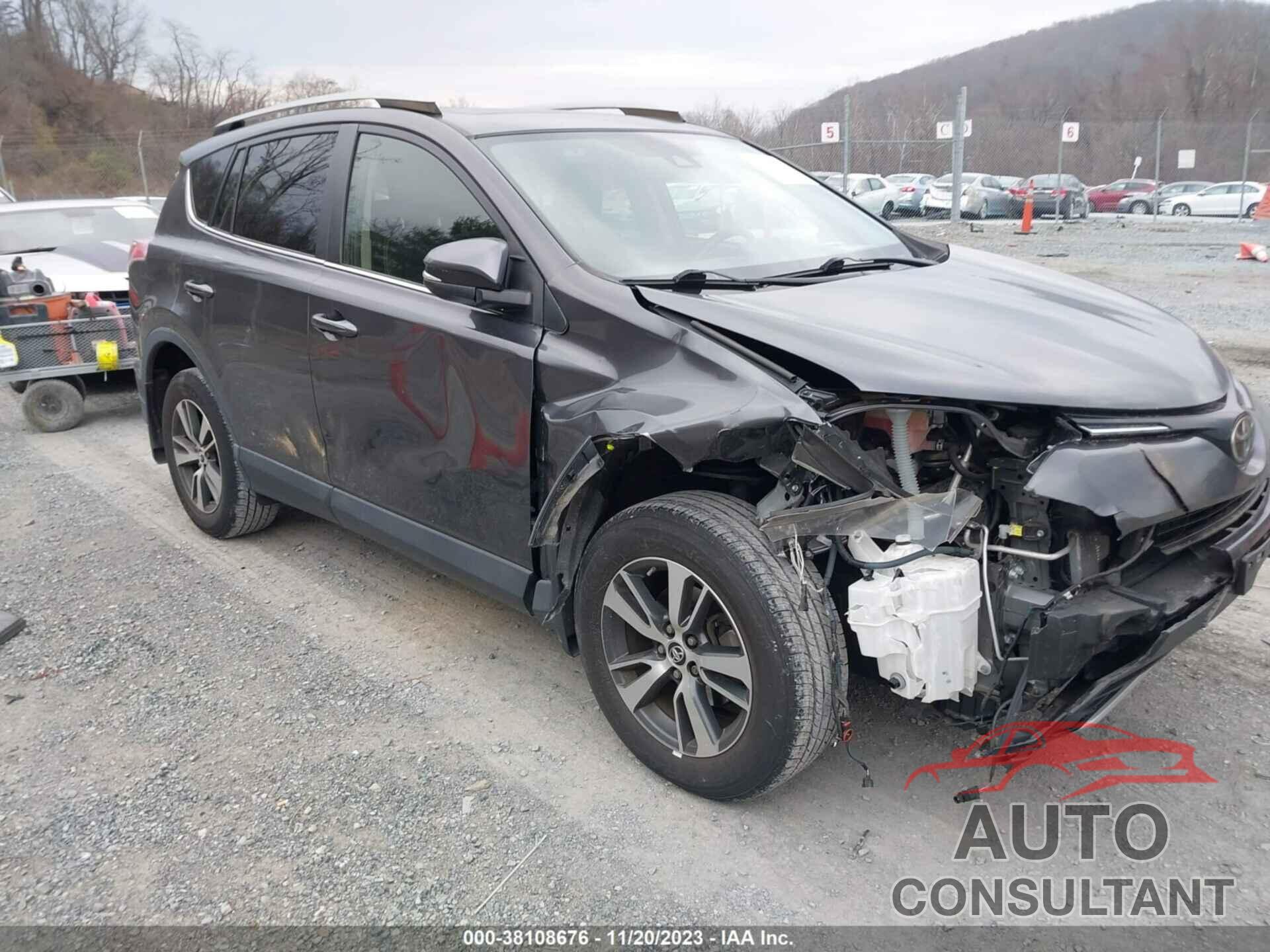 TOYOTA RAV4 2017 - JTMRFREVXHJ150640