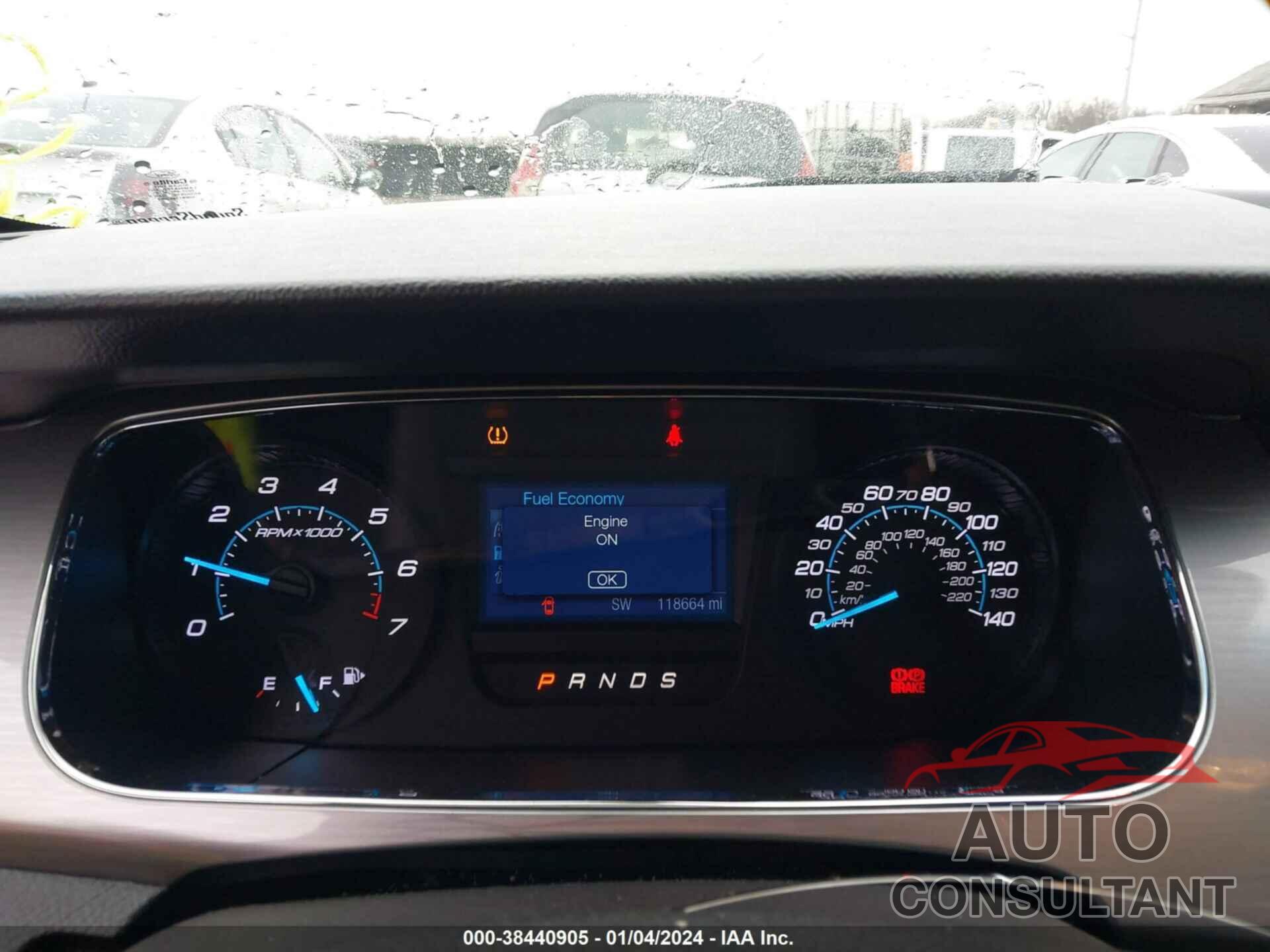 FORD TAURUS 2017 - 1FAHP2E8XHG137030