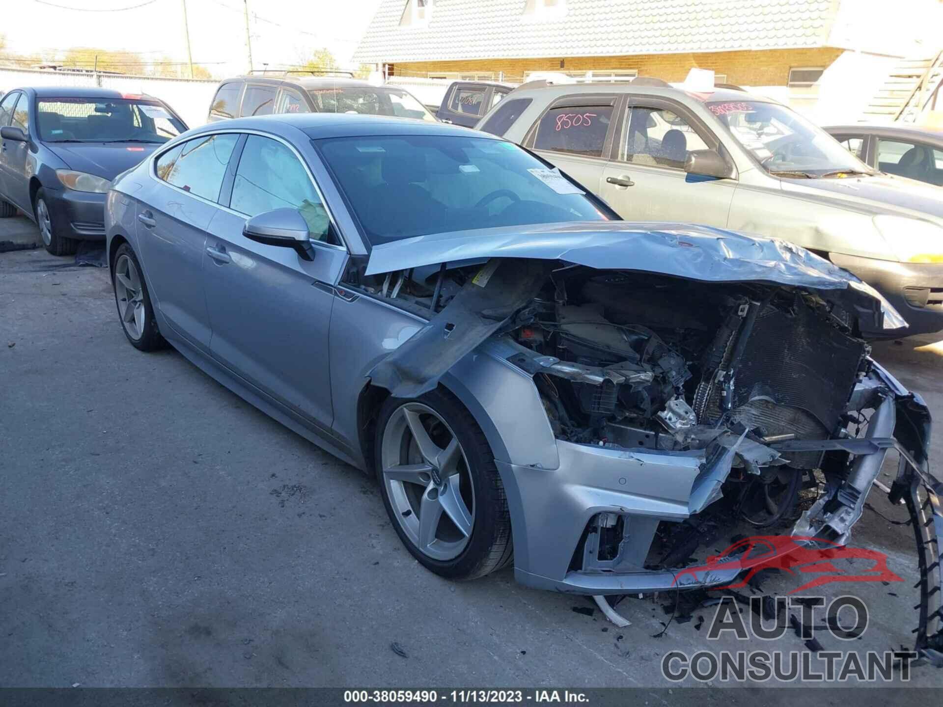 AUDI A5 2018 - WAUENCF52JA136621