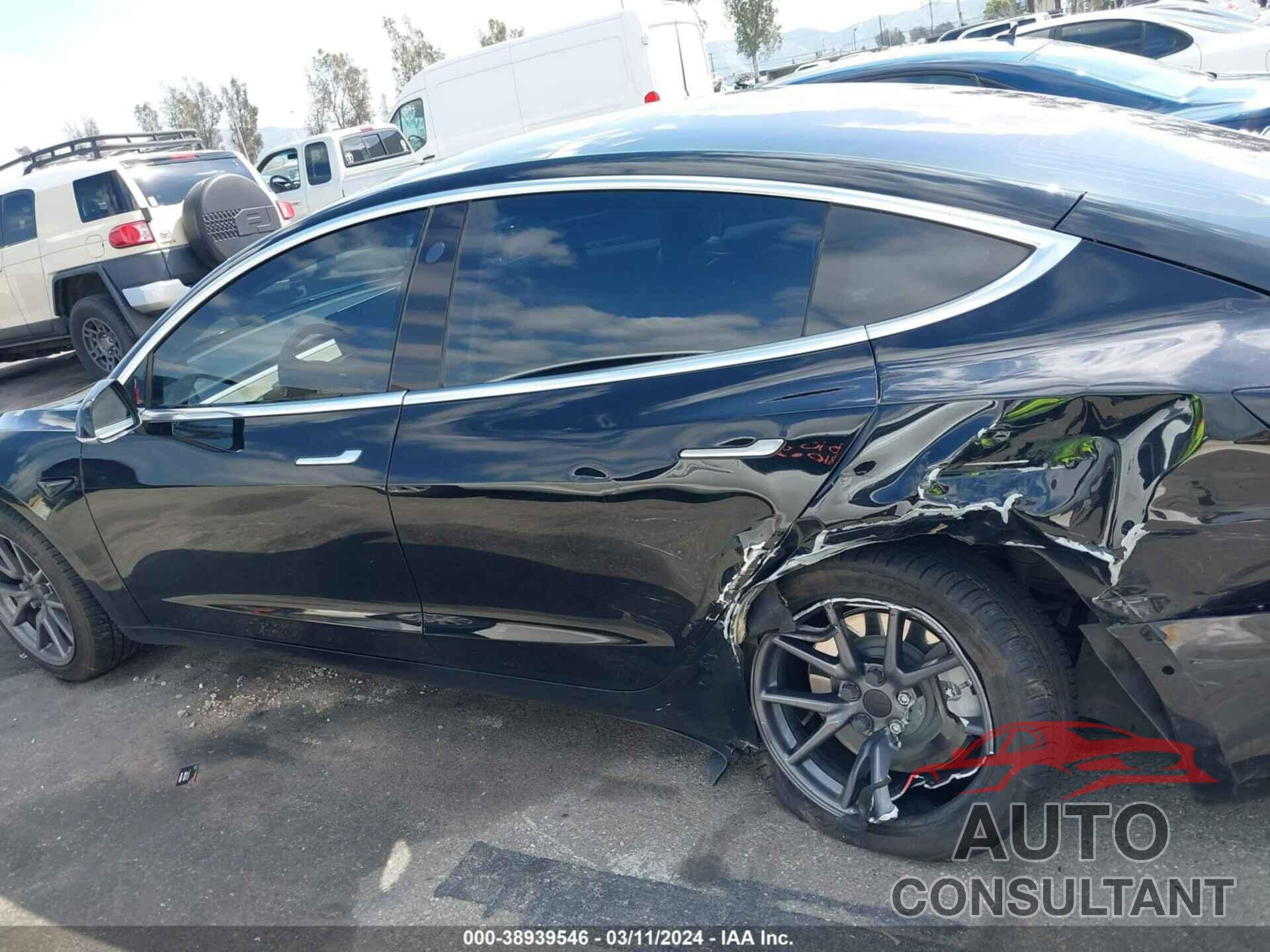 TESLA MODEL 3 2018 - 5YJ3E1EA4JF002665