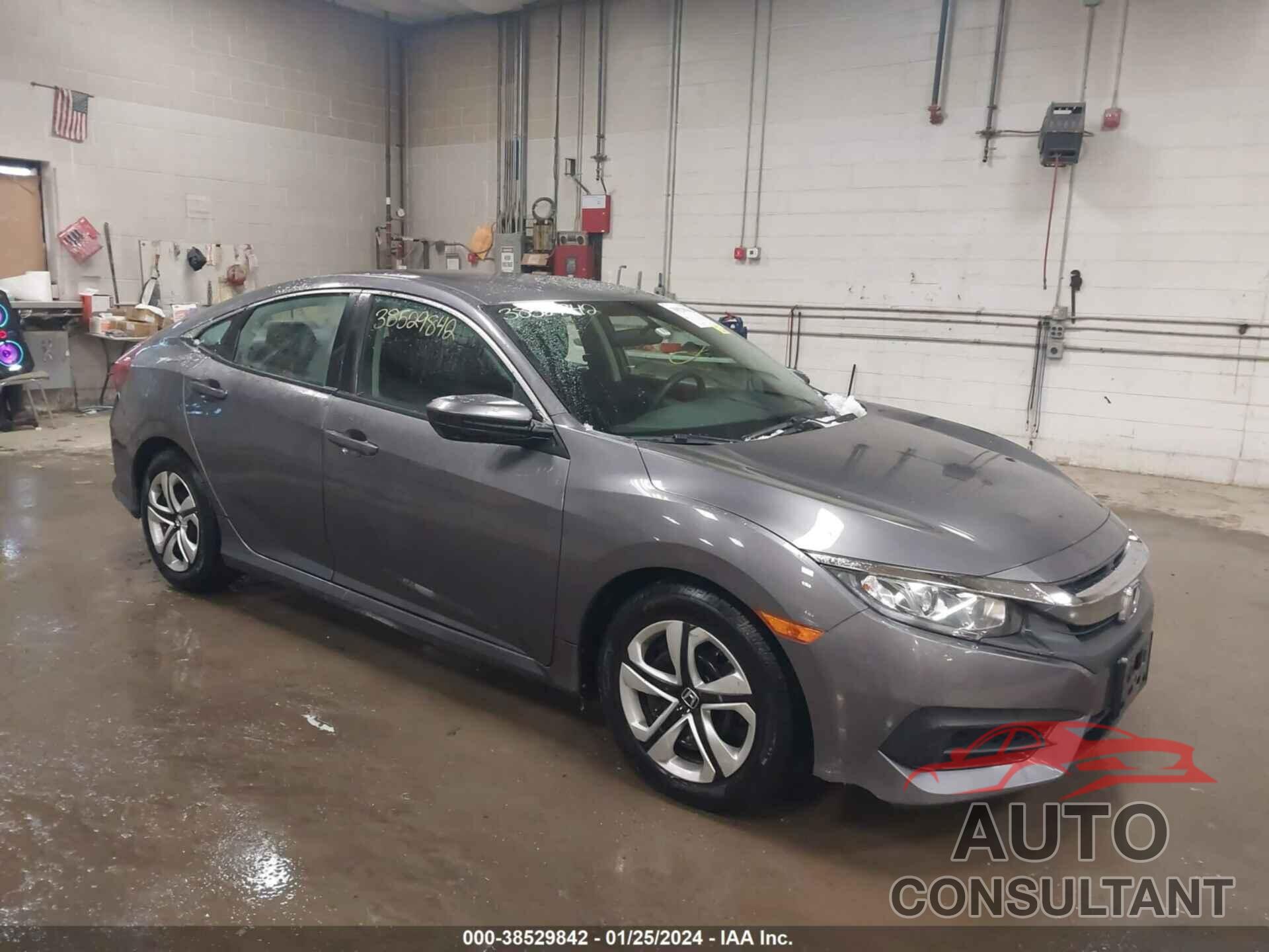 HONDA CIVIC 2018 - 19XFC2F58JE203453