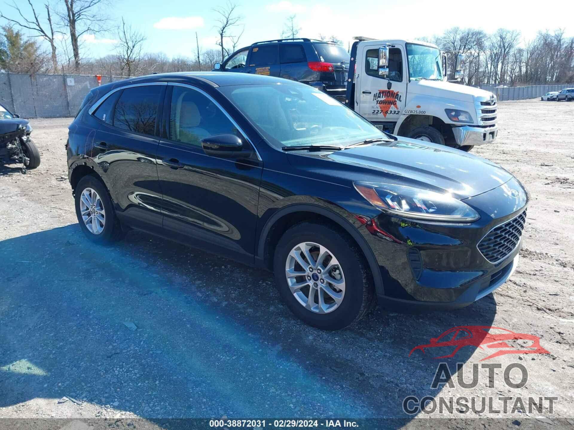 FORD ESCAPE 2020 - 1FMCU9G61LUC50145