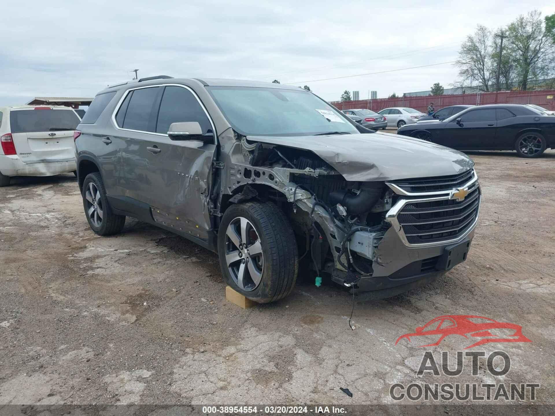 CHEVROLET TRAVERSE 2018 - 1GNERHKW8JJ211848