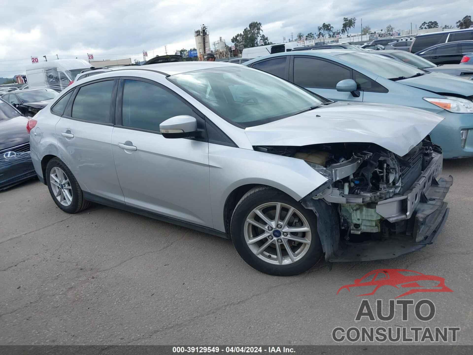 FORD FOCUS 2016 - 1FADP3F2XGL255924