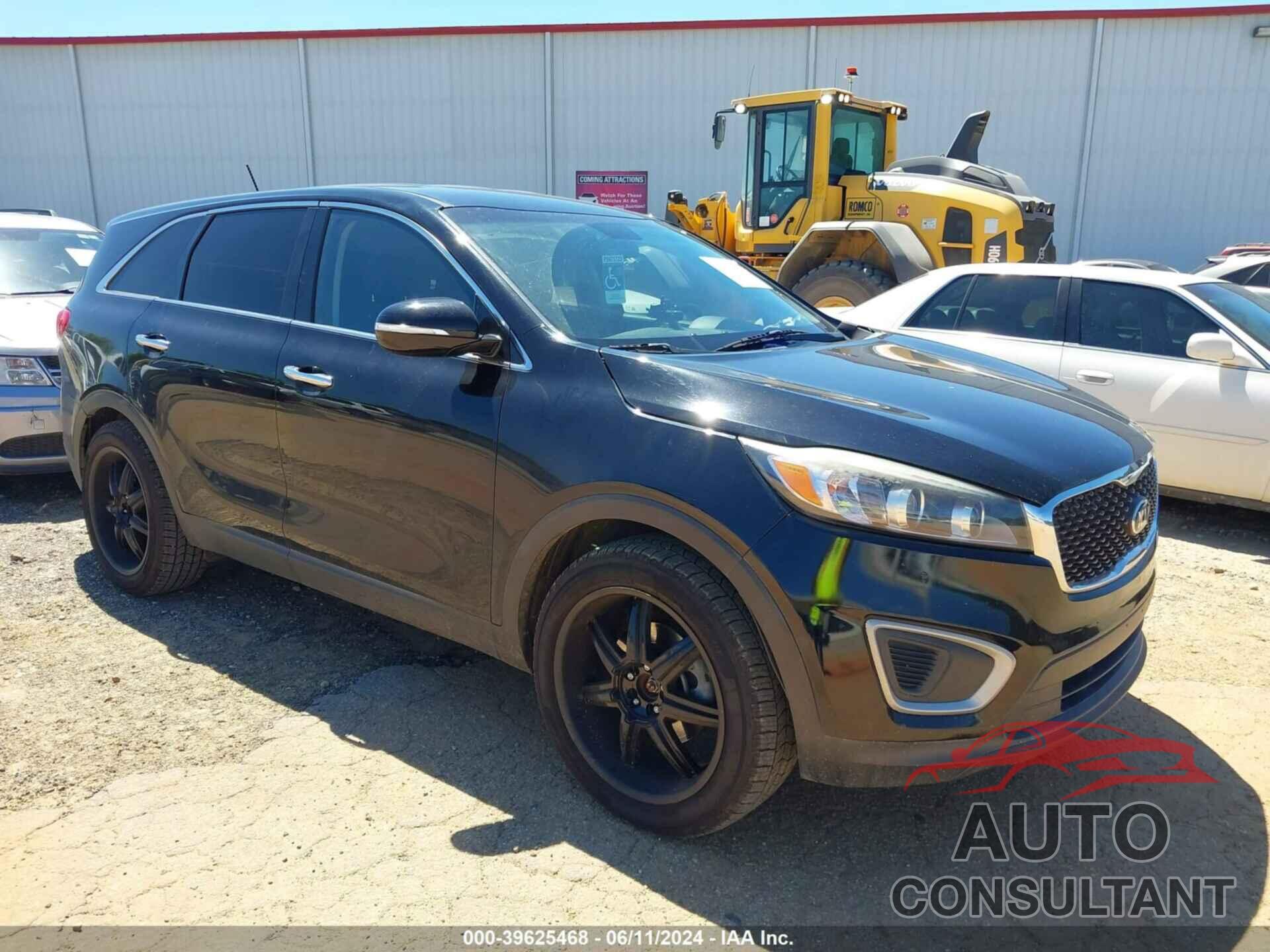 KIA SORENTO 2018 - 5XYPG4A3XJG426428
