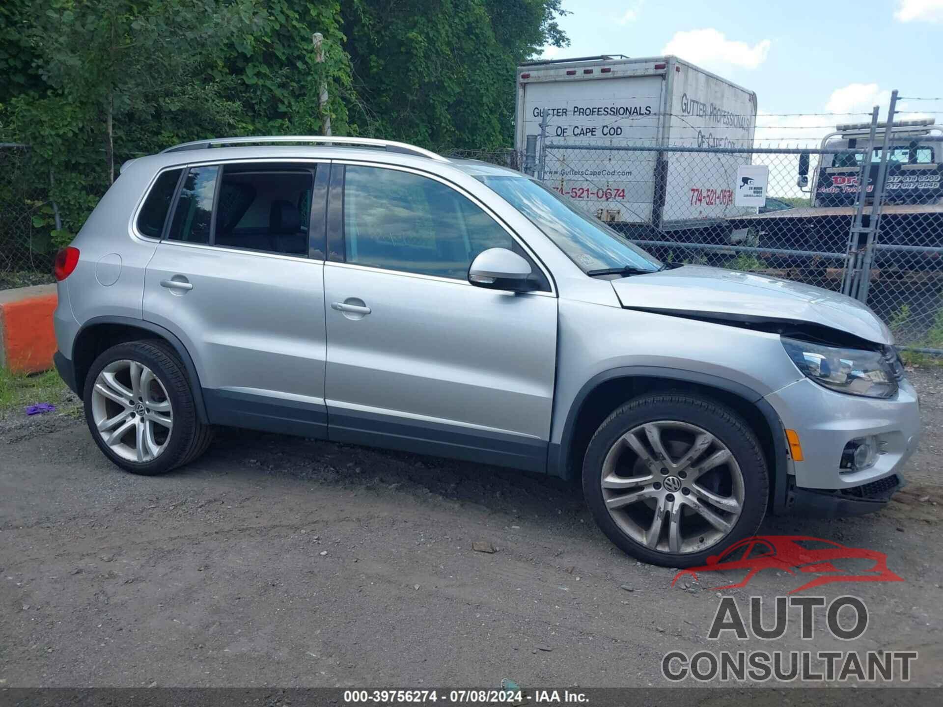 VOLKSWAGEN TIGUAN 2012 - WVGBV7AX4CW538776