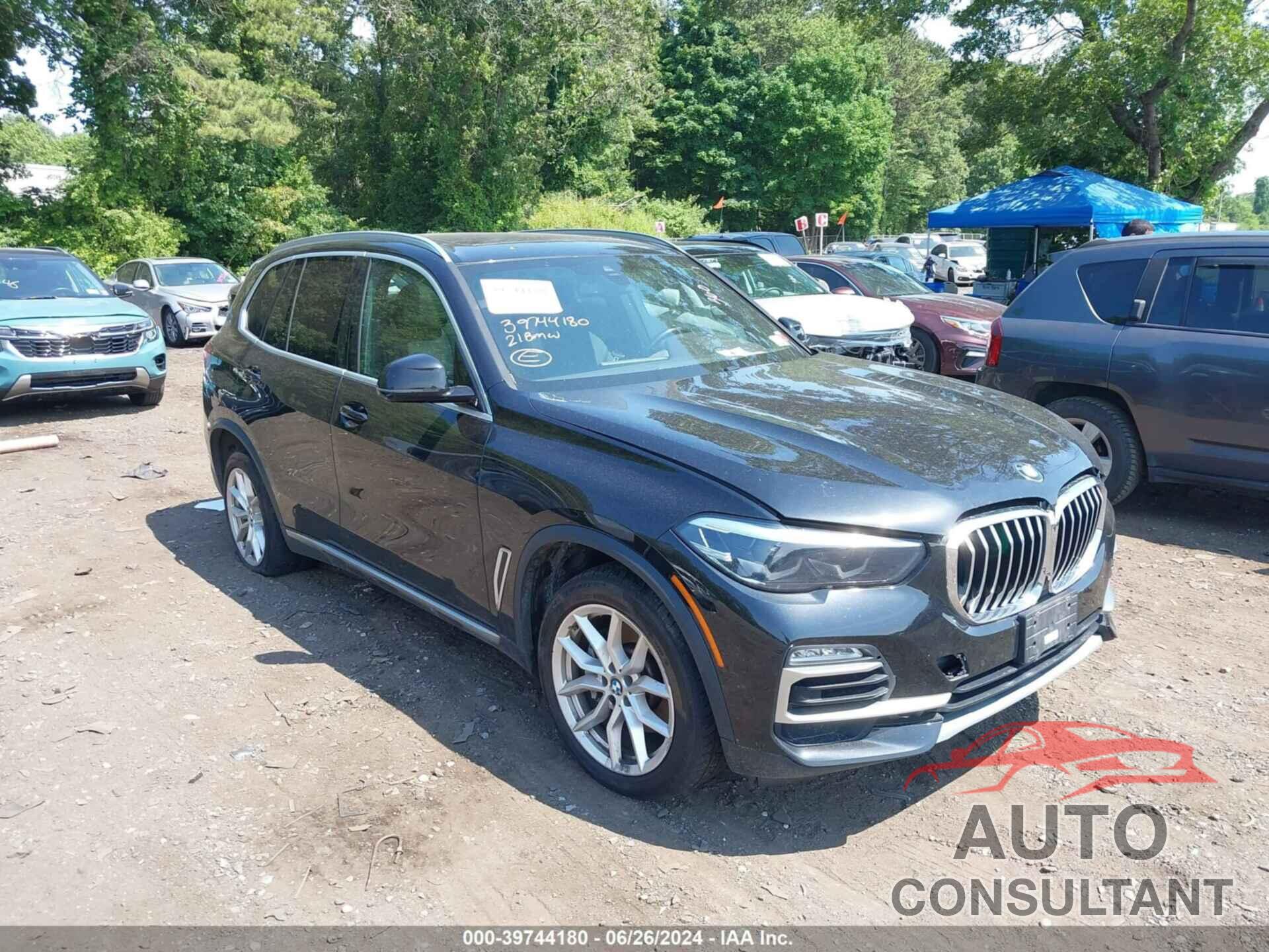 BMW X5 2021 - 5UXCR6C04M9D94753