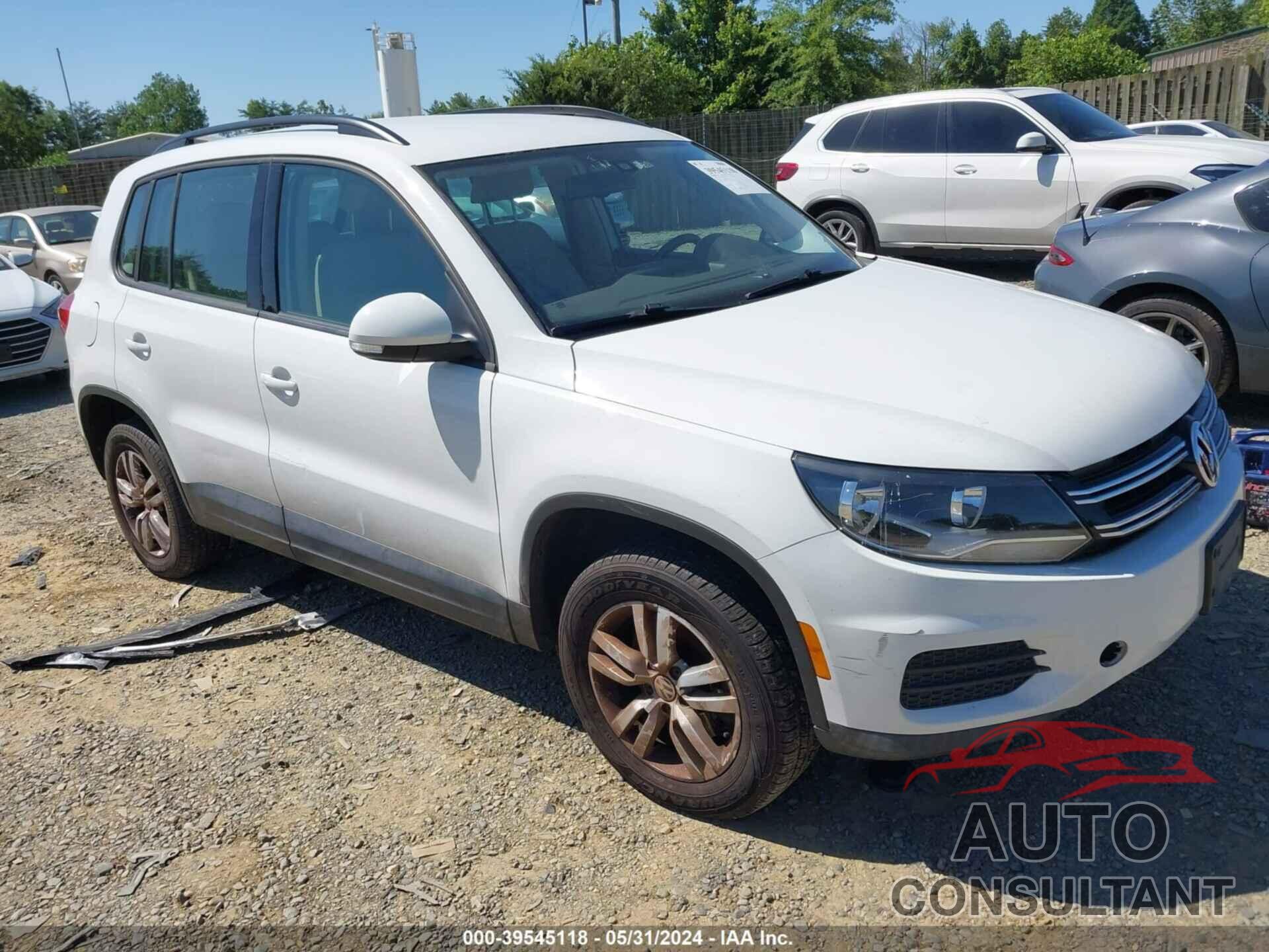 VOLKSWAGEN TIGUAN 2016 - WVGAV7AX9GW519190