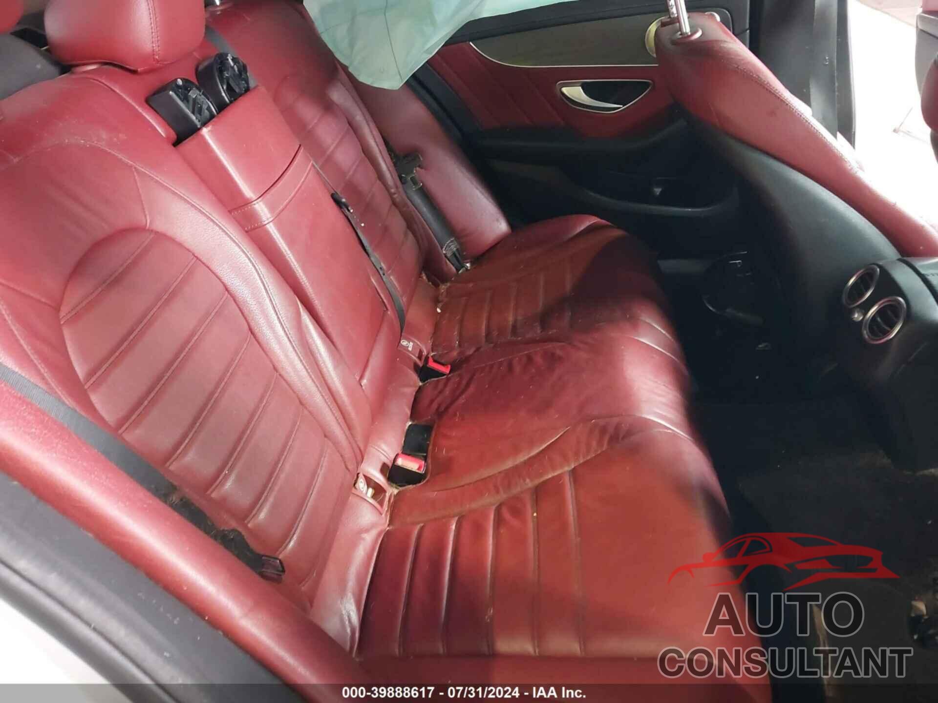 MERCEDES-BENZ C 300 2017 - 55SWF4JBXHU193477