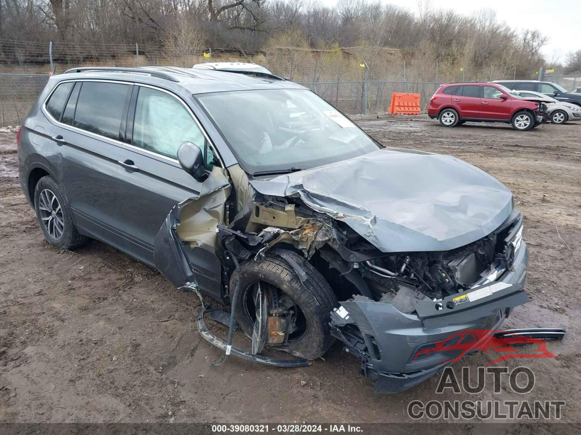 VOLKSWAGEN TIGUAN 2019 - 3VV2B7AXXKM072848