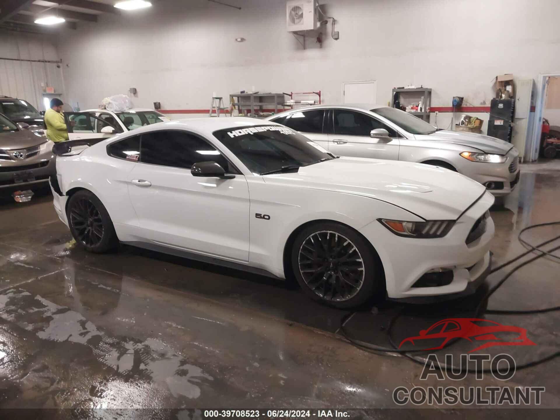 FORD MUSTANG 2016 - 1FA6P8CF6G5279042