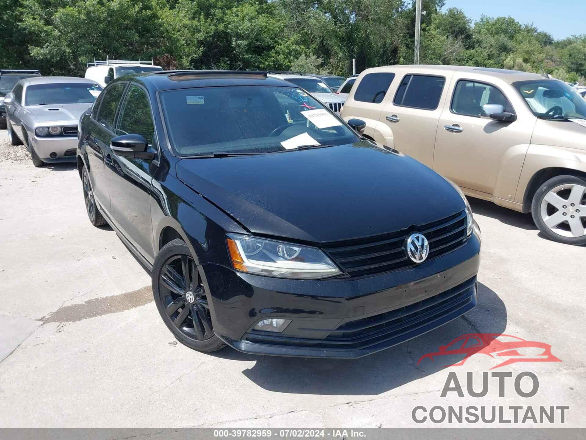 VOLKSWAGEN JETTA 2018 - 3VWD17AJ6JM226165