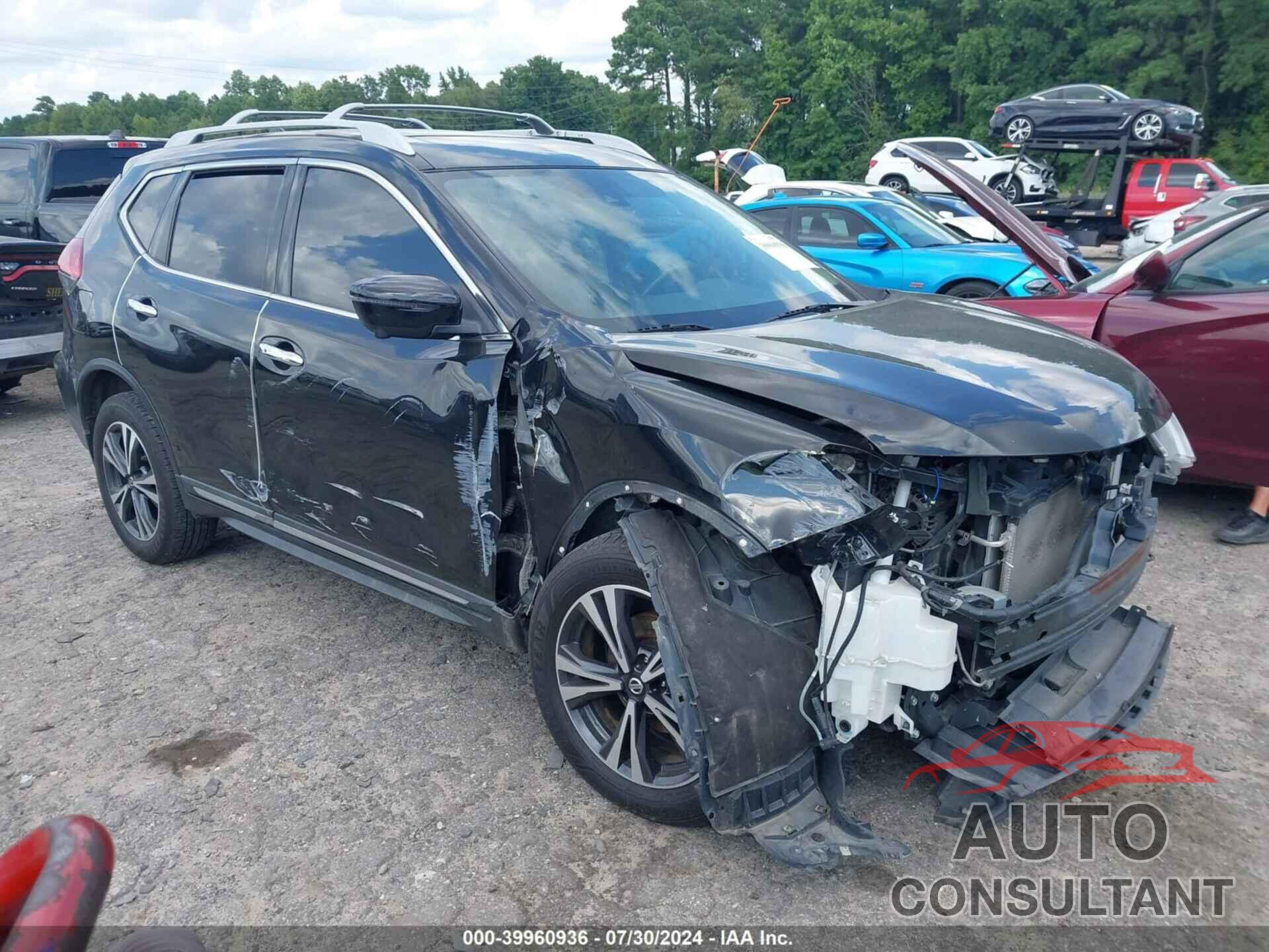 NISSAN ROGUE 2017 - 5N1AT2MV5HC868398