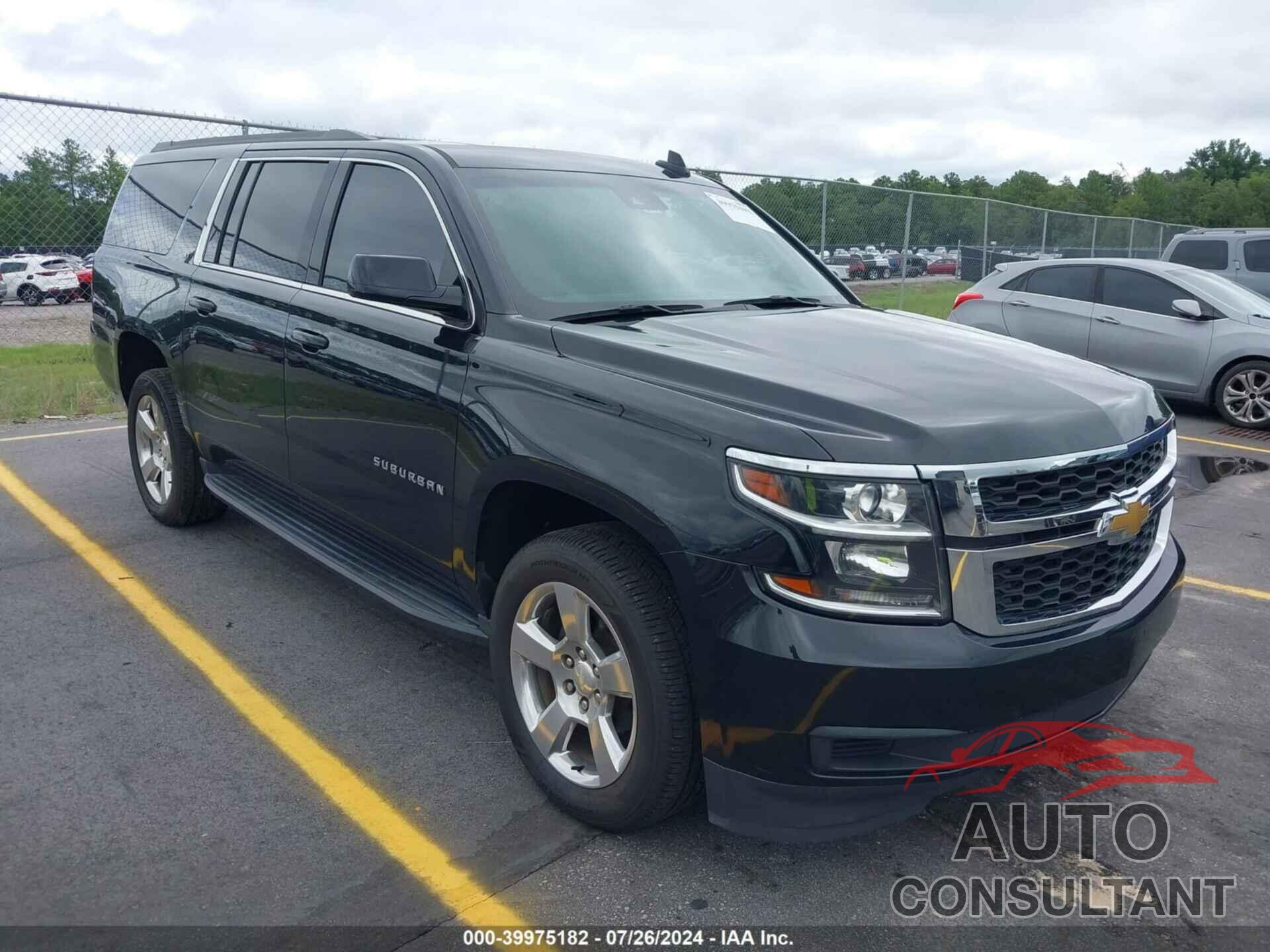 CHEVROLET SUBURBAN 2017 - 1GNSCHKC8HR239560