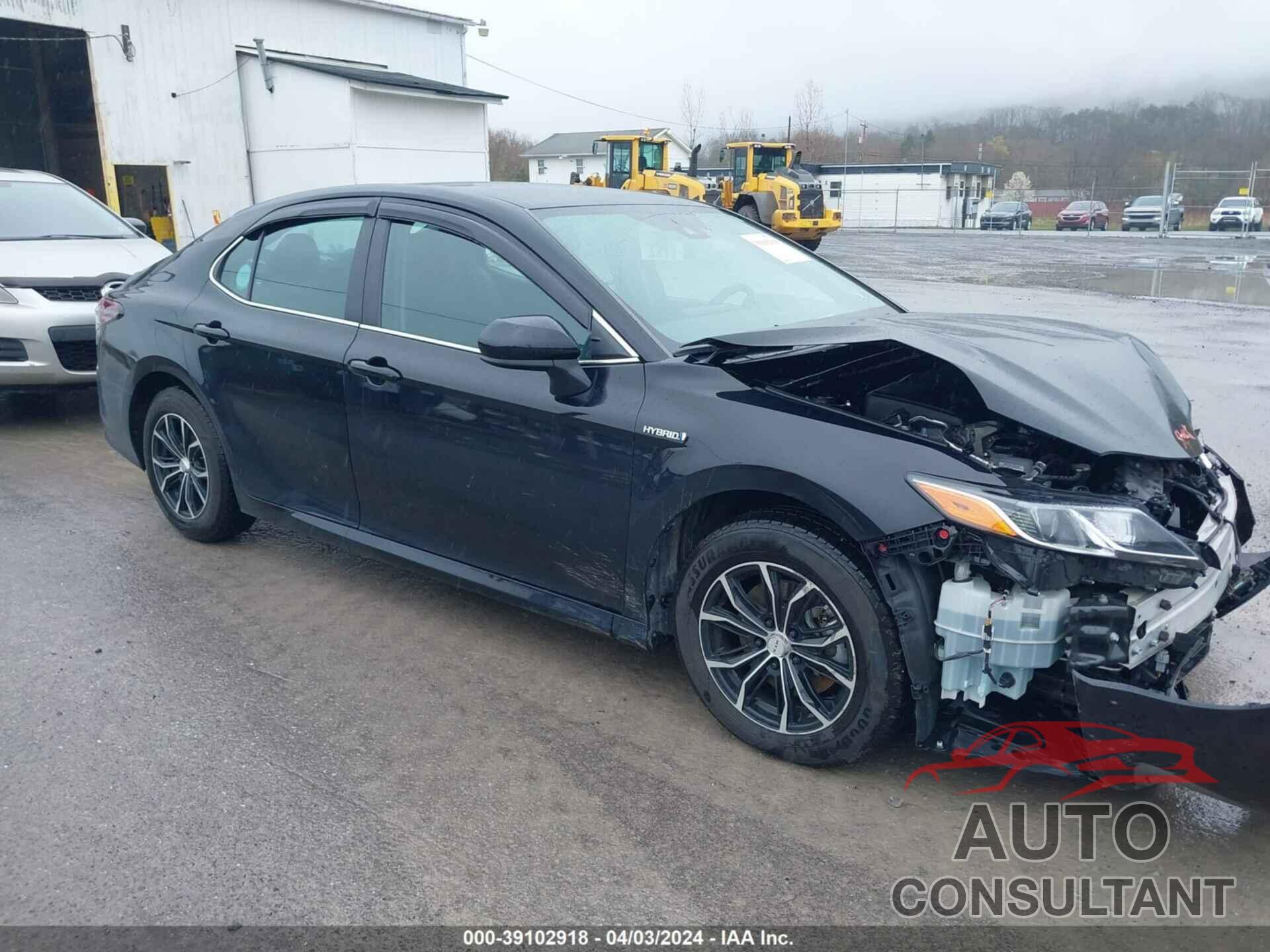 TOYOTA CAMRY 2021 - 4T1C31AK4MU569695