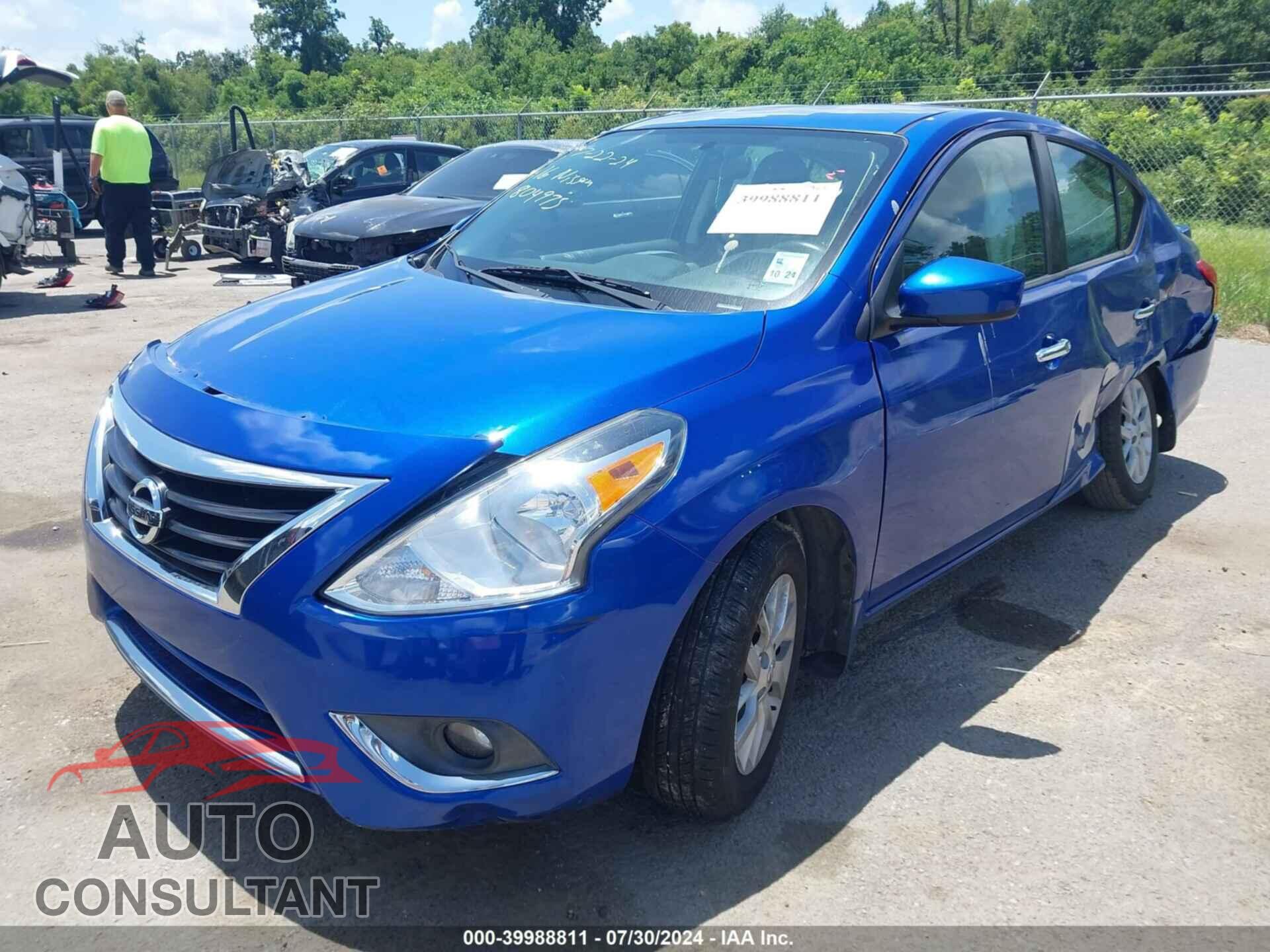 NISSAN VERSA 2017 - 3N1CN7AP3HL804975