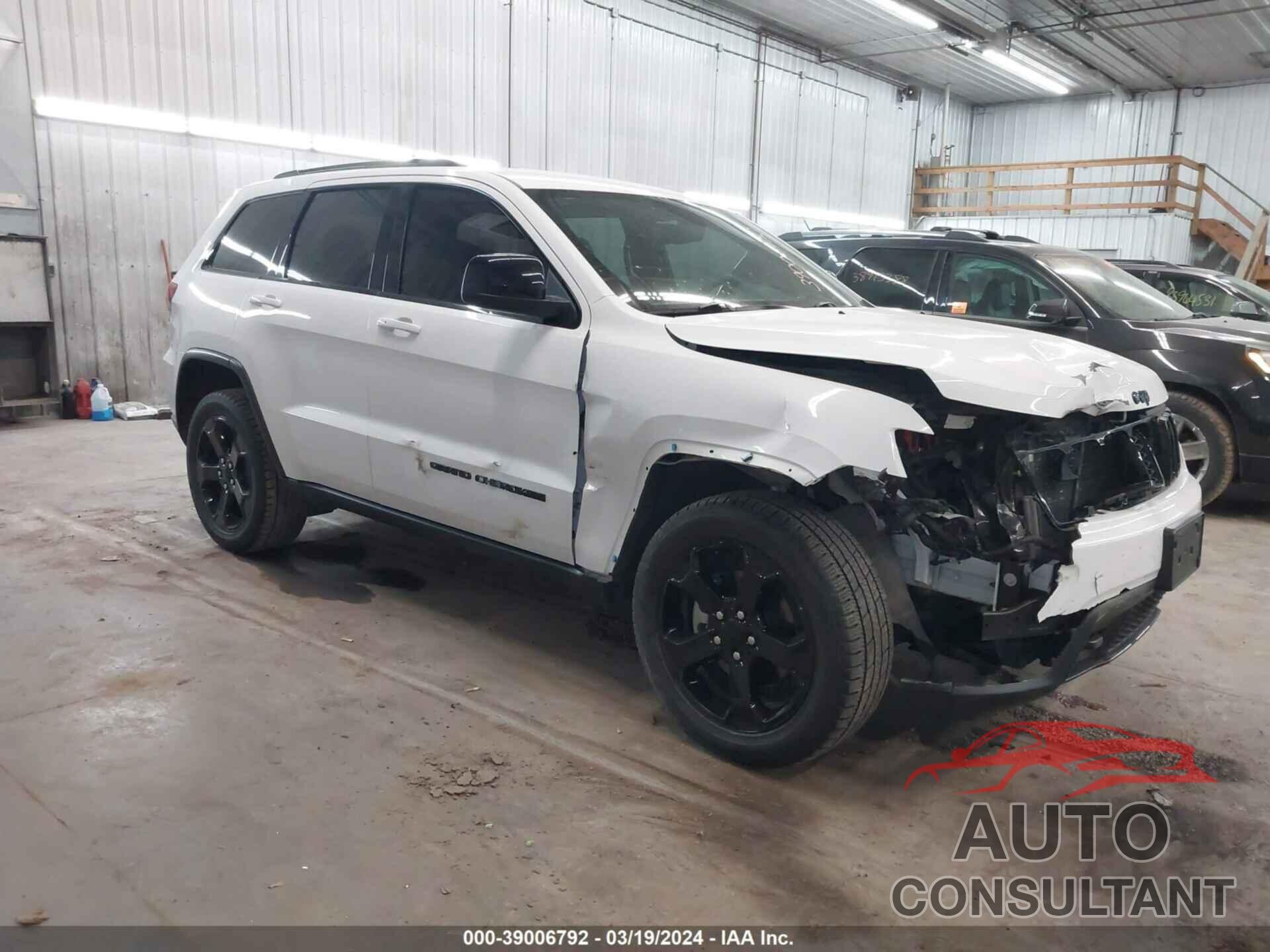 JEEP GRAND CHEROKEE 2018 - 1C4RJFAG5JC382321