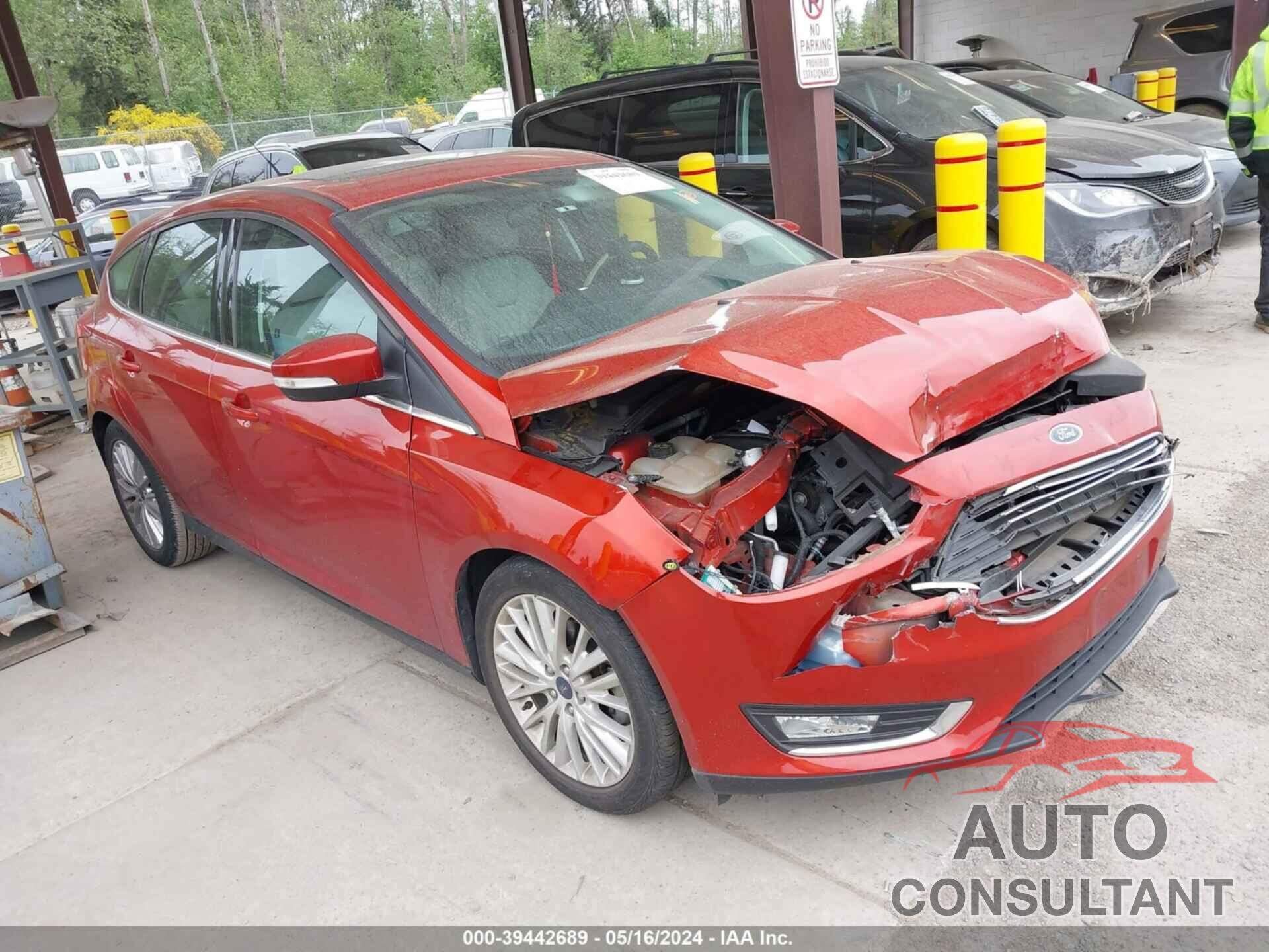 FORD FOCUS 2018 - 1FADP3N28JL283312