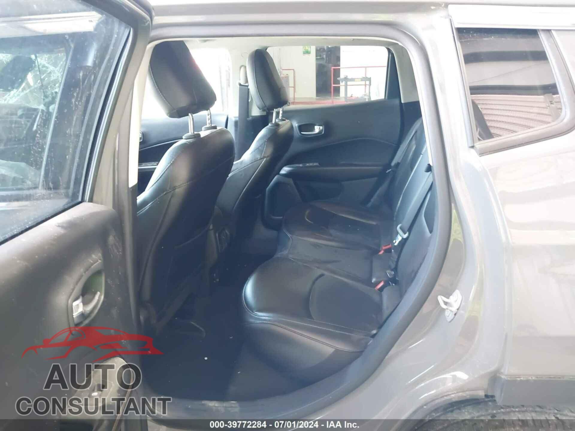 JEEP COMPASS 2020 - 3C4NJDCB7LT221299