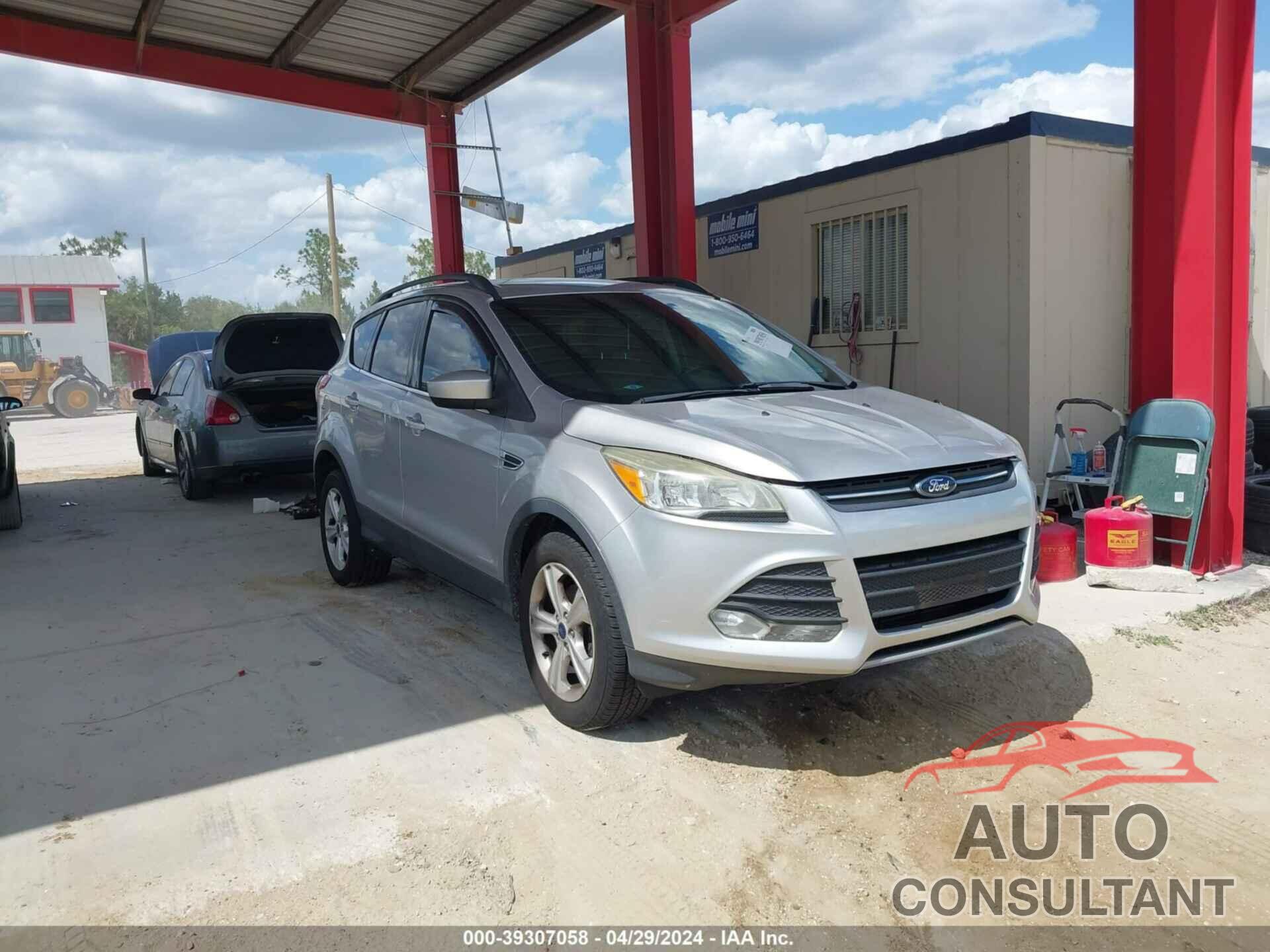 FORD ESCAPE 2016 - 1FMCU0GX4GUC86177