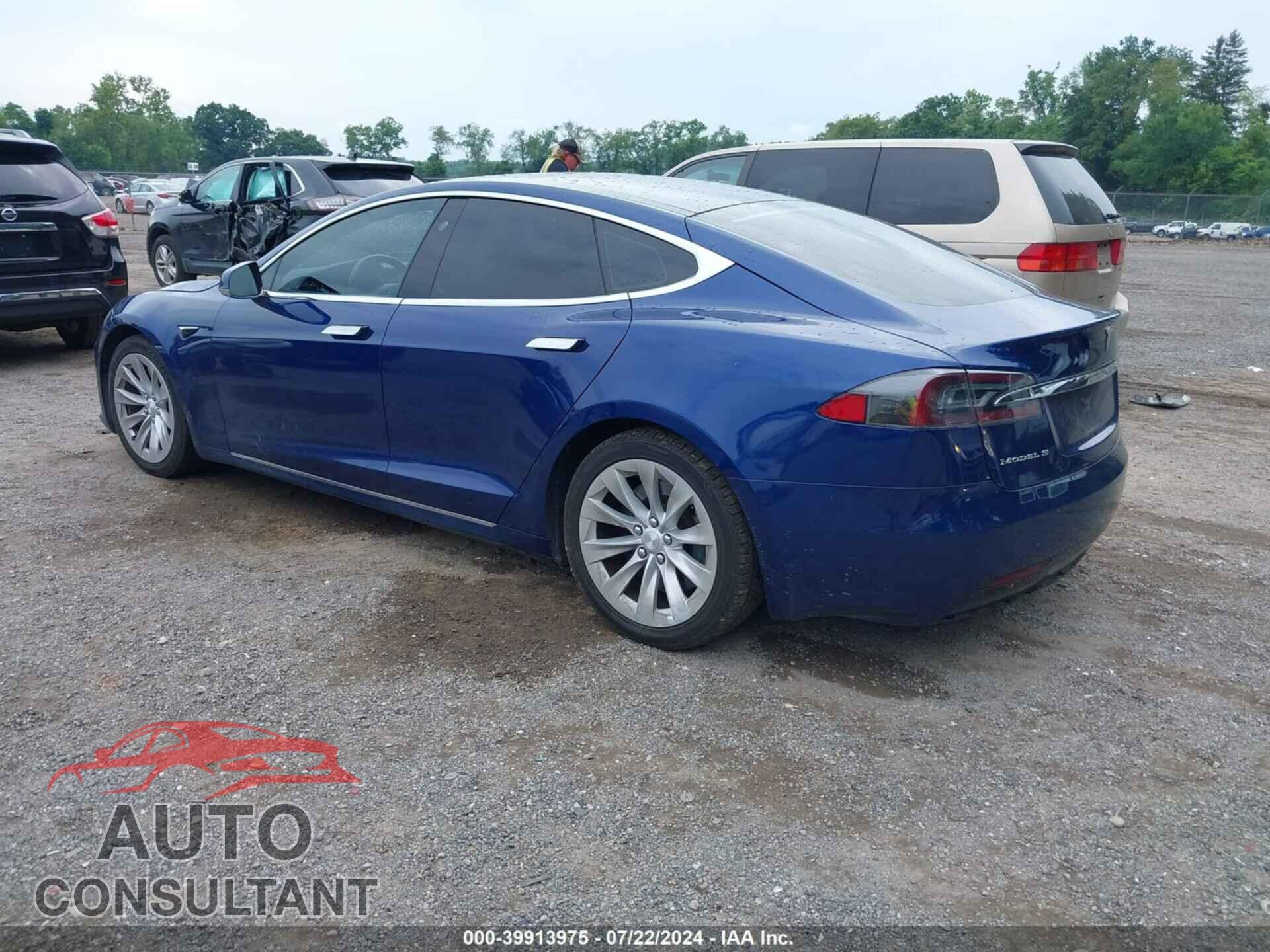 TESLA MODEL S 2017 - 5YJSA1E21HF229502