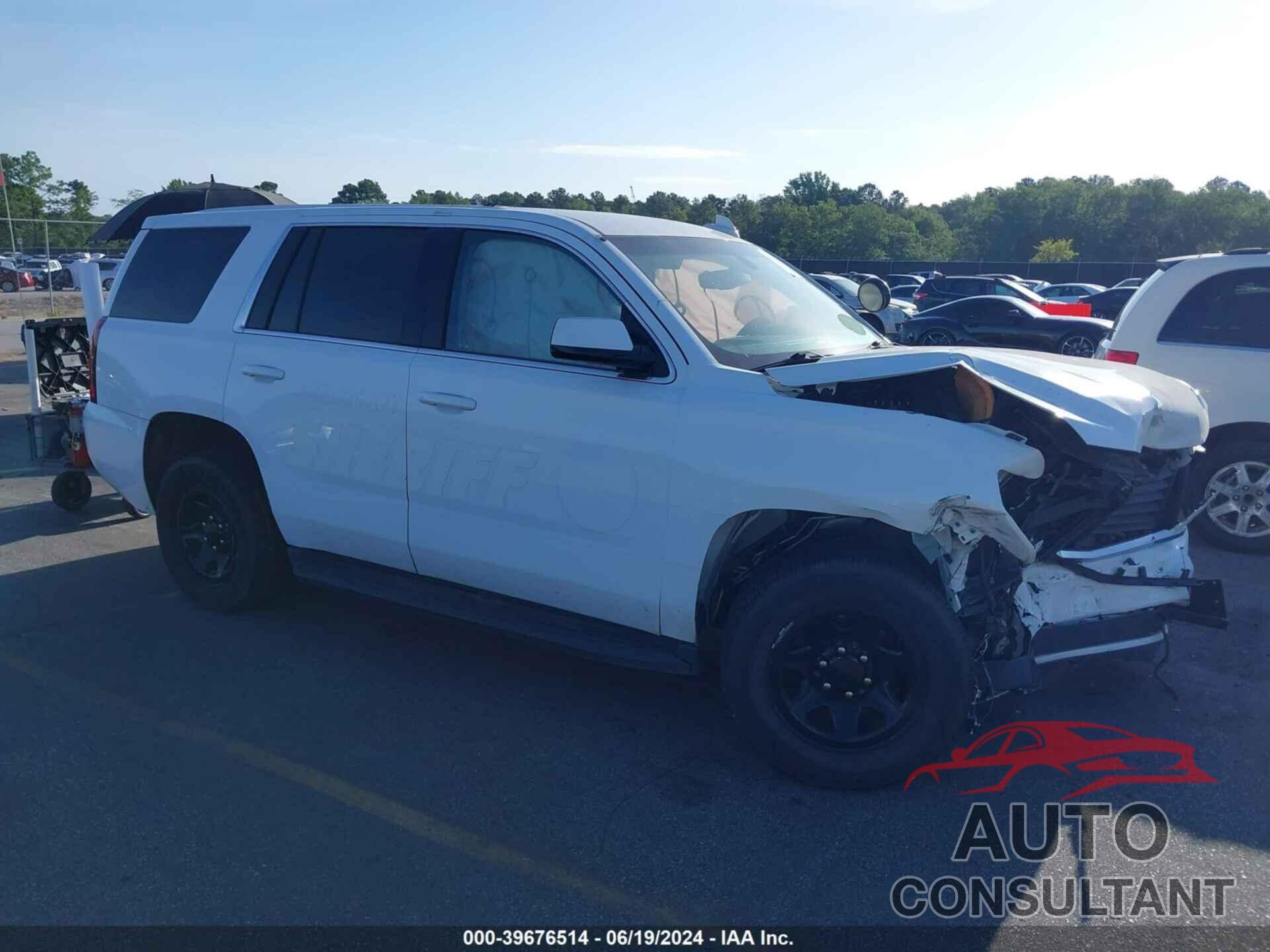 CHEVROLET TAHOE 2018 - 1GNLCDECXJR152709