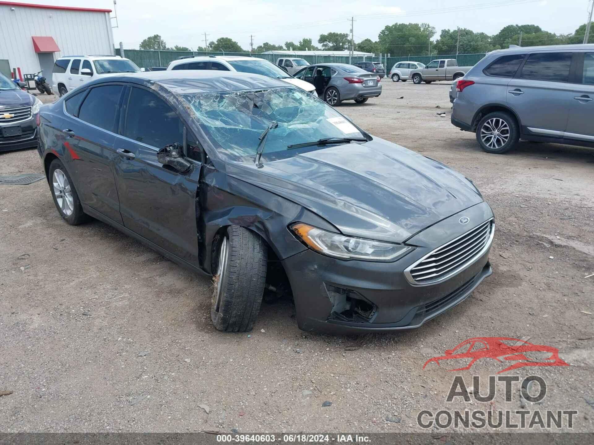 FORD FUSION 2019 - 3FA6P0HD9KR215656