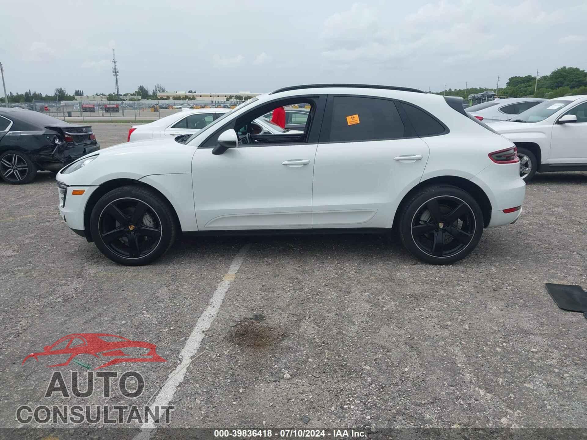 PORSCHE MACAN 2016 - WP1AB2A56GLB53154