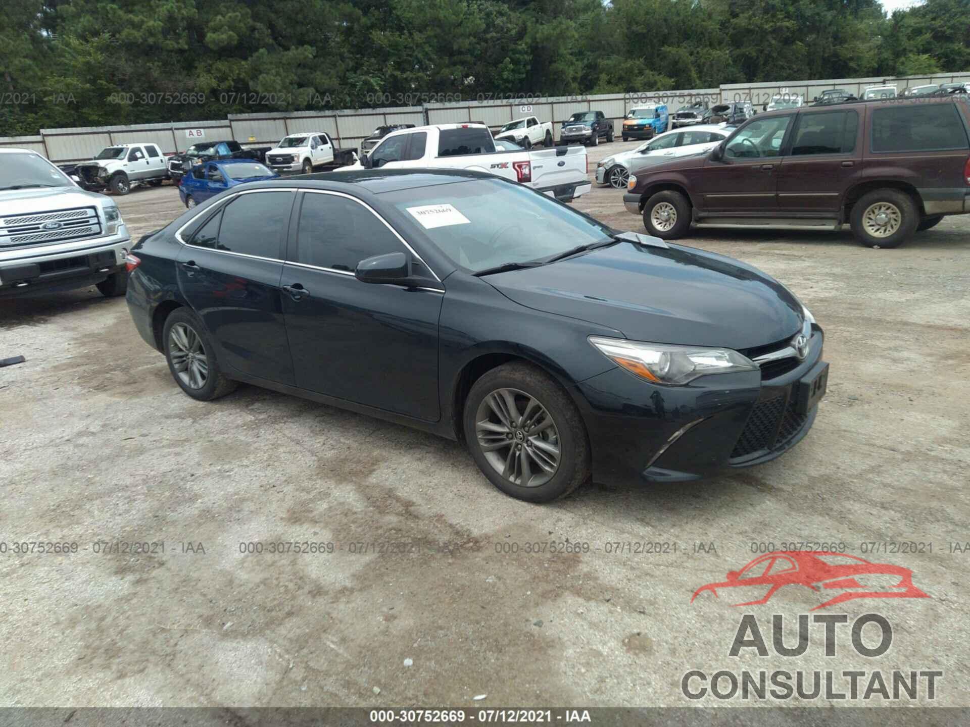 TOYOTA CAMRY 2017 - 4T1BF1FK8HU628362