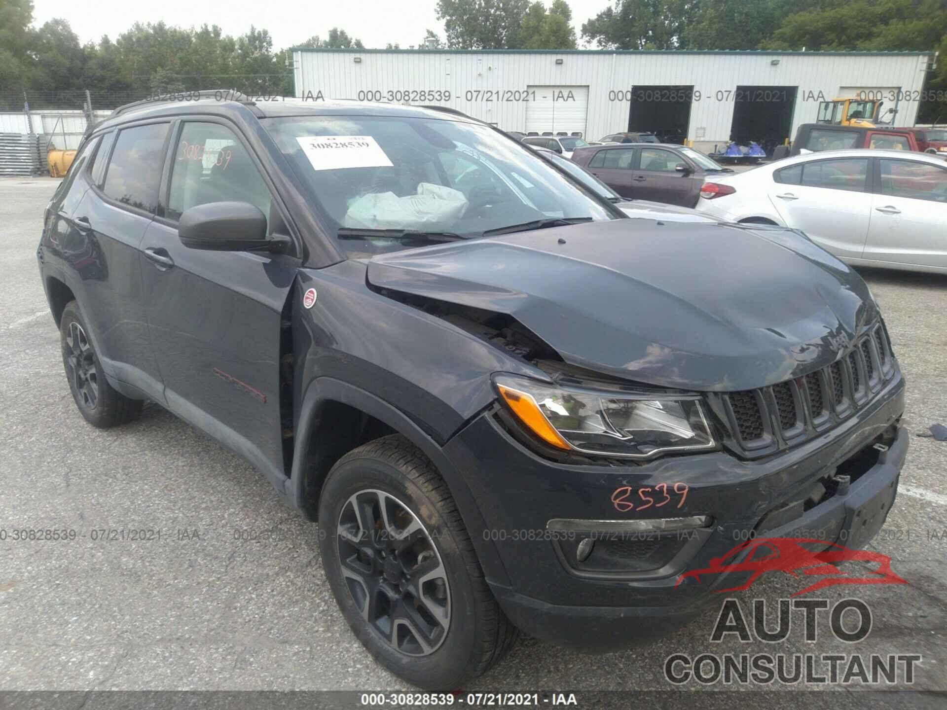 JEEP COMPASS 2018 - 3C4NJDDB5JT485813