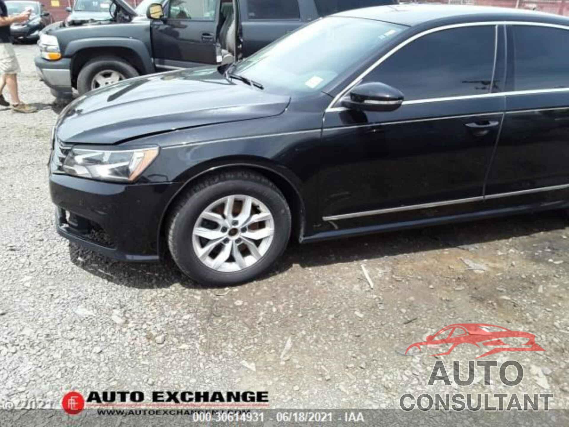 VOLKSWAGEN PASSAT 2016 - 1VWAT7A39GC033985
