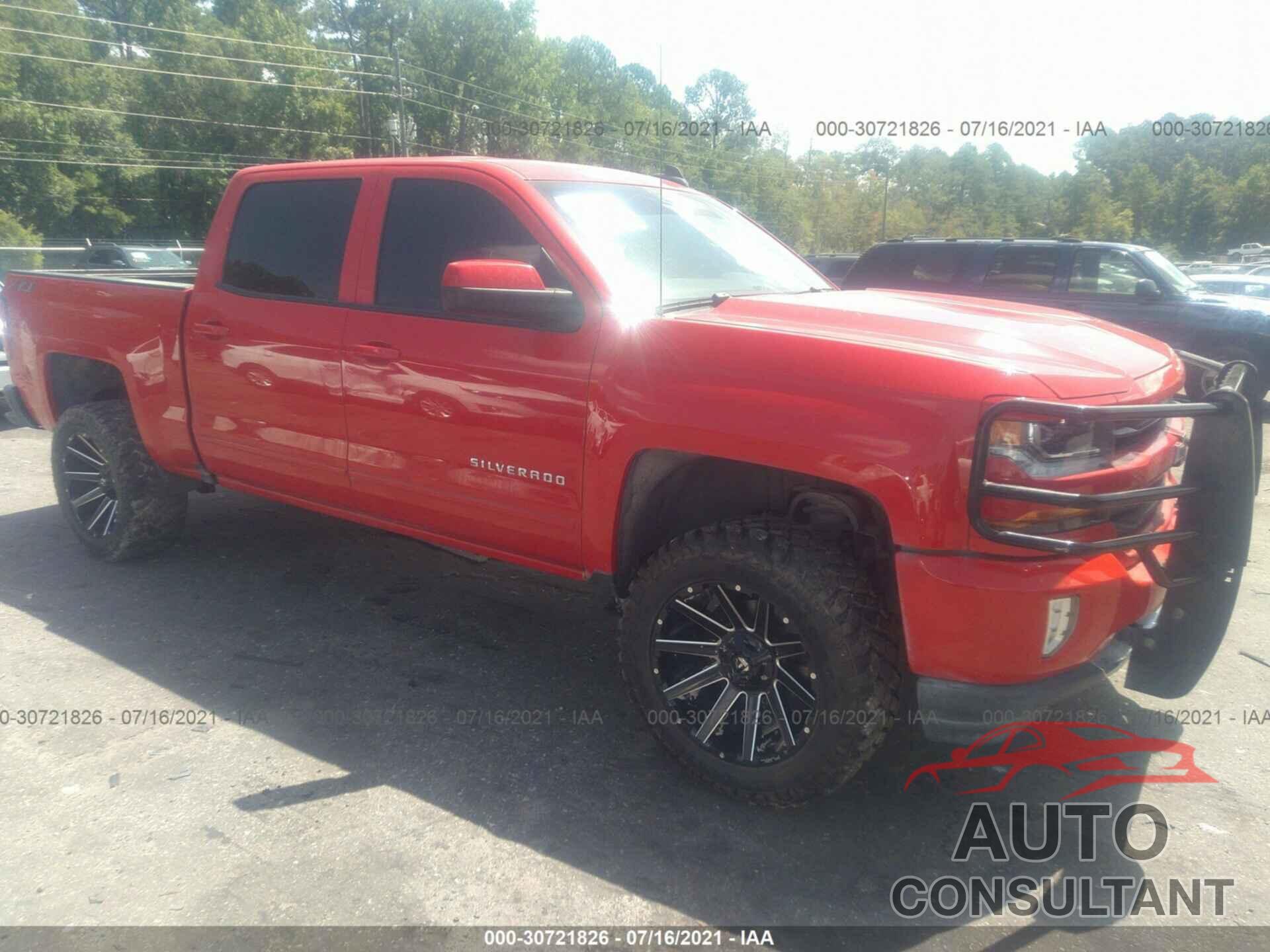 CHEVROLET SILVERADO 1500 2018 - 3GCUKREC4JG205059