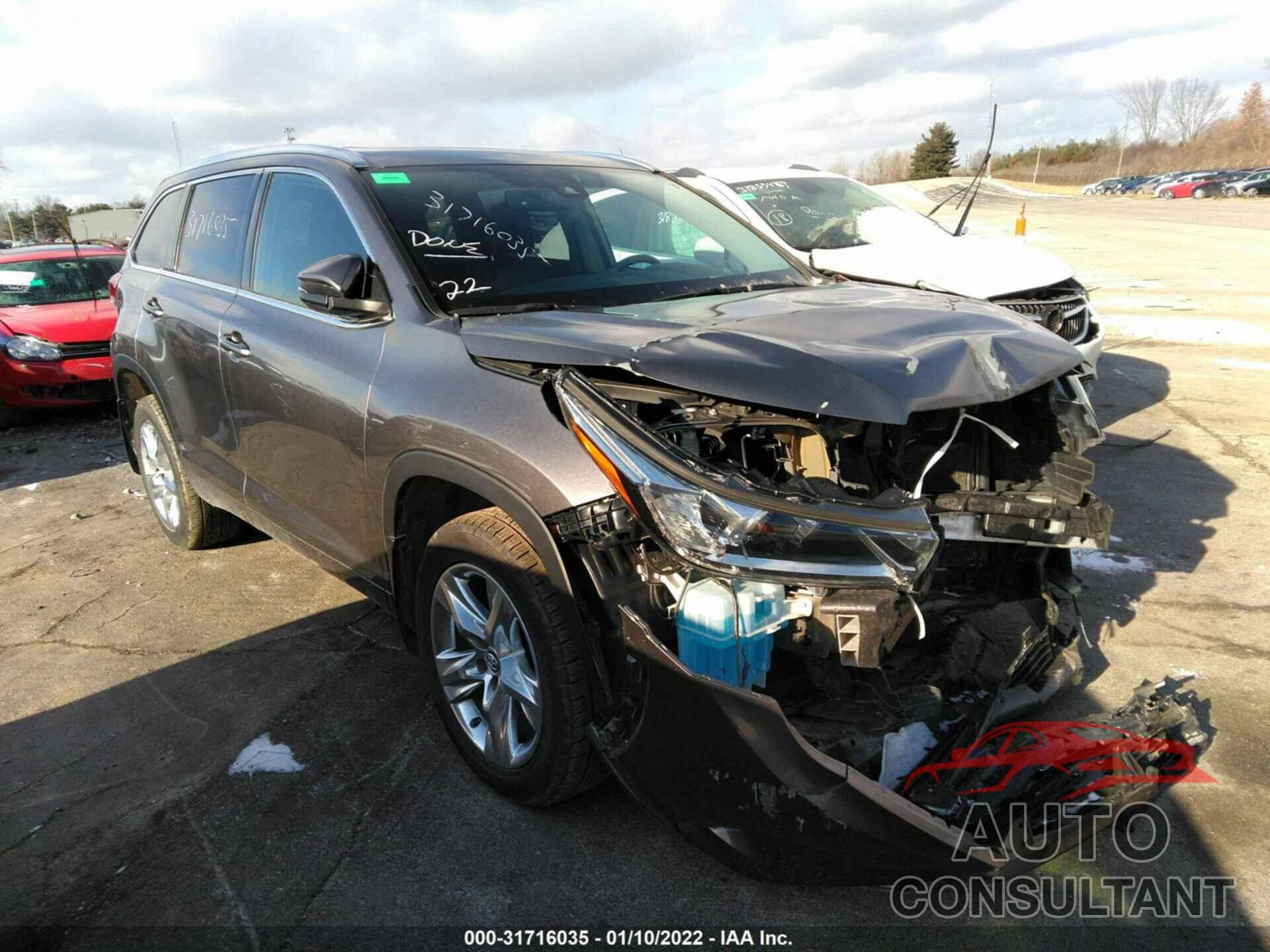 TOYOTA HIGHLANDER 2018 - 5TDDZRFH9JS491532