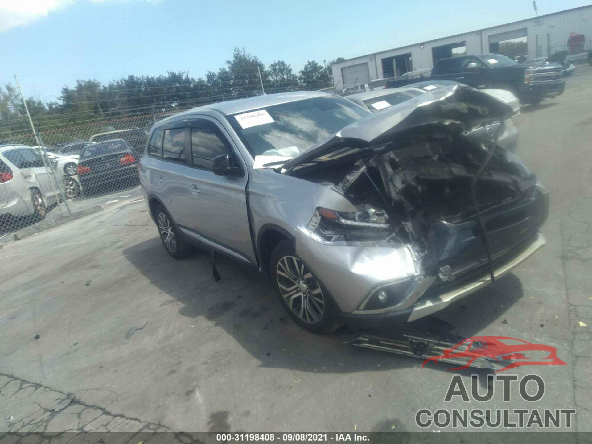 MITSUBISHI OUTLANDER 2018 - JA4AD2A31JZ001534