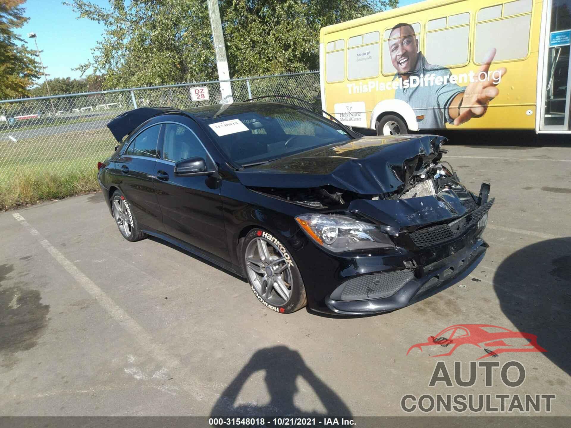 MERCEDES-BENZ CLA 2017 - WDDSJ4GB3HN422059
