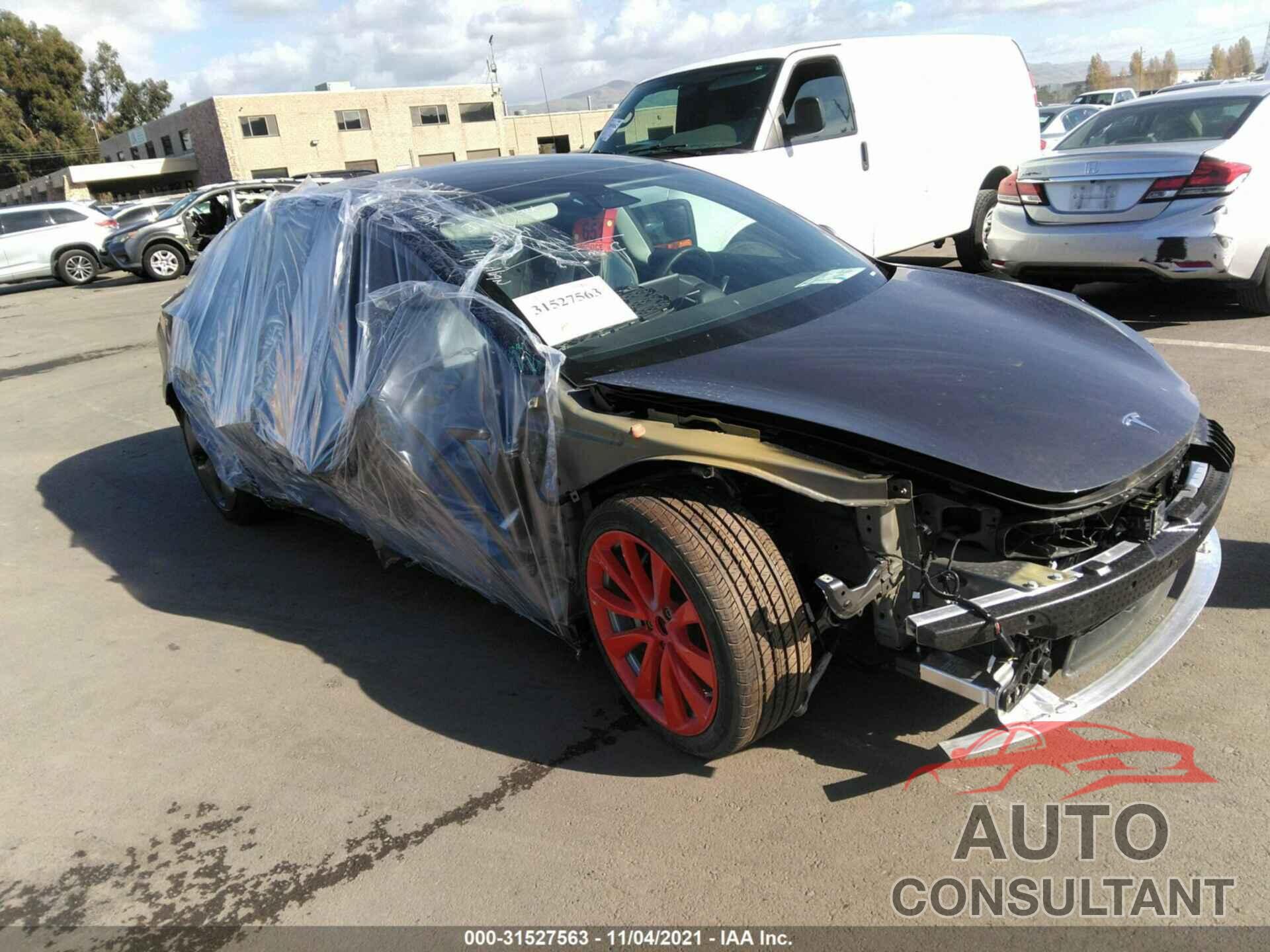 TESLA MODEL 3 2019 - 5YJ3E1EA7KF410966