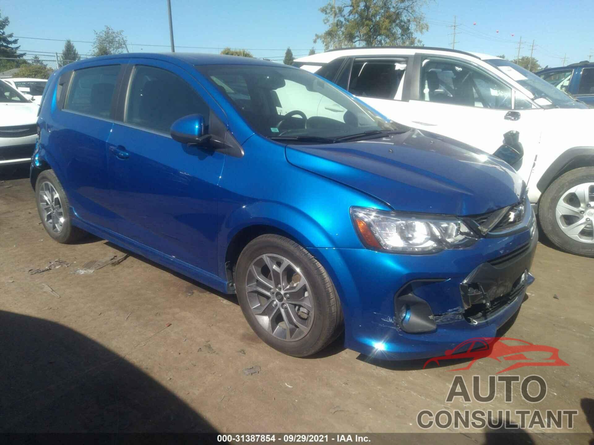 CHEVROLET SONIC 2019 - 1G1JD6SB3K4131101