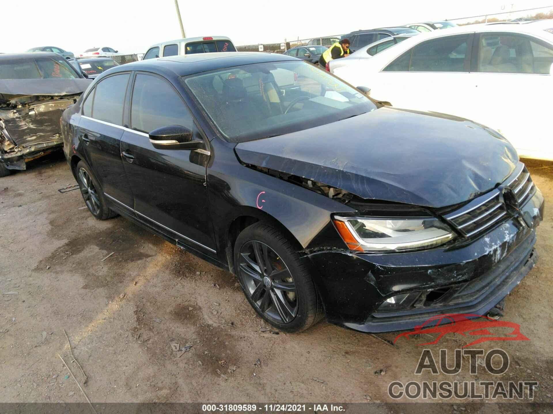 VOLKSWAGEN JETTA 2018 - 3VWL17AJ6JM255192