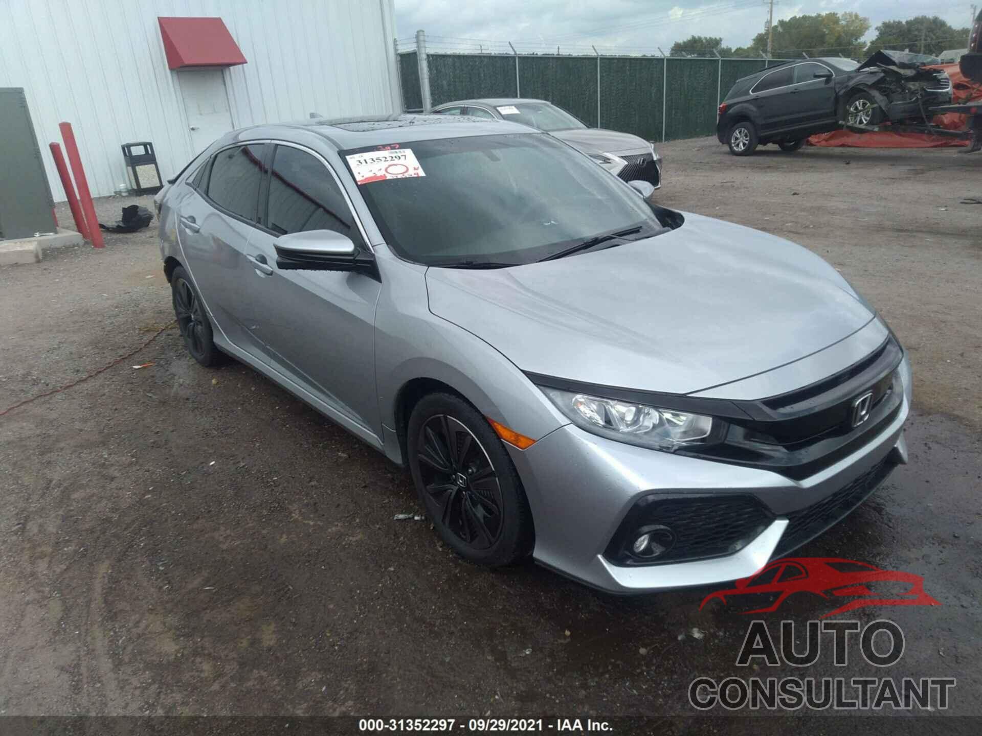 HONDA CIVIC HATCHBACK 2017 - SHHFK7H53HU202274
