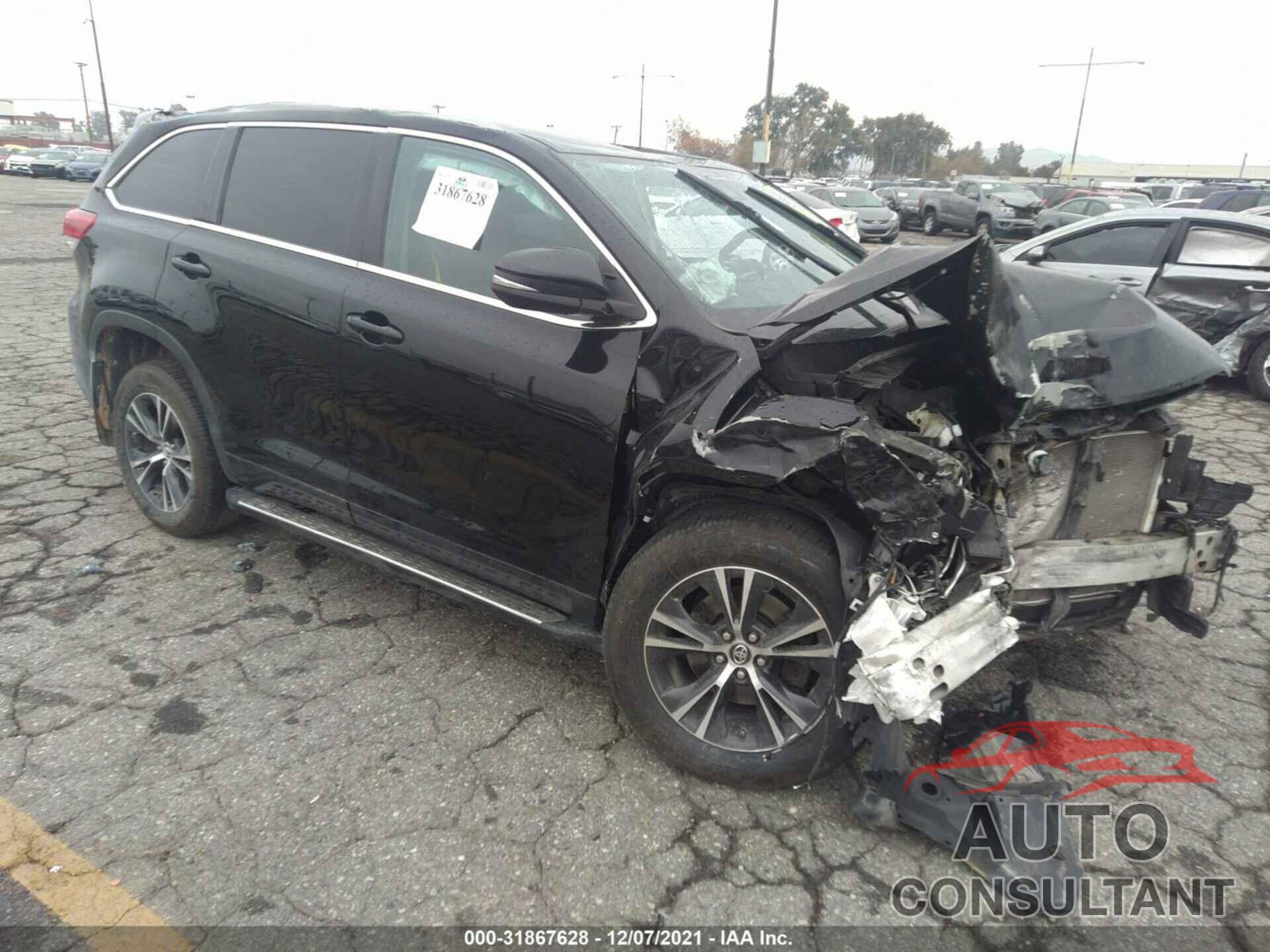 TOYOTA HIGHLANDER 2018 - 5TDZARFH4JS039288