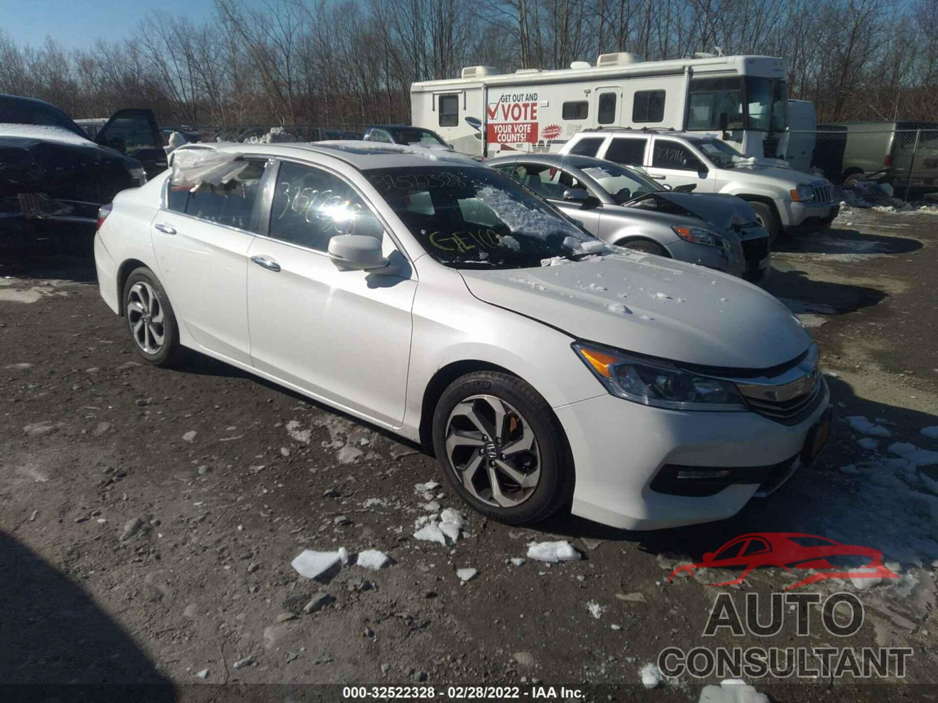 HONDA ACCORD SEDAN 2016 - 1HGCR2F83GA051168