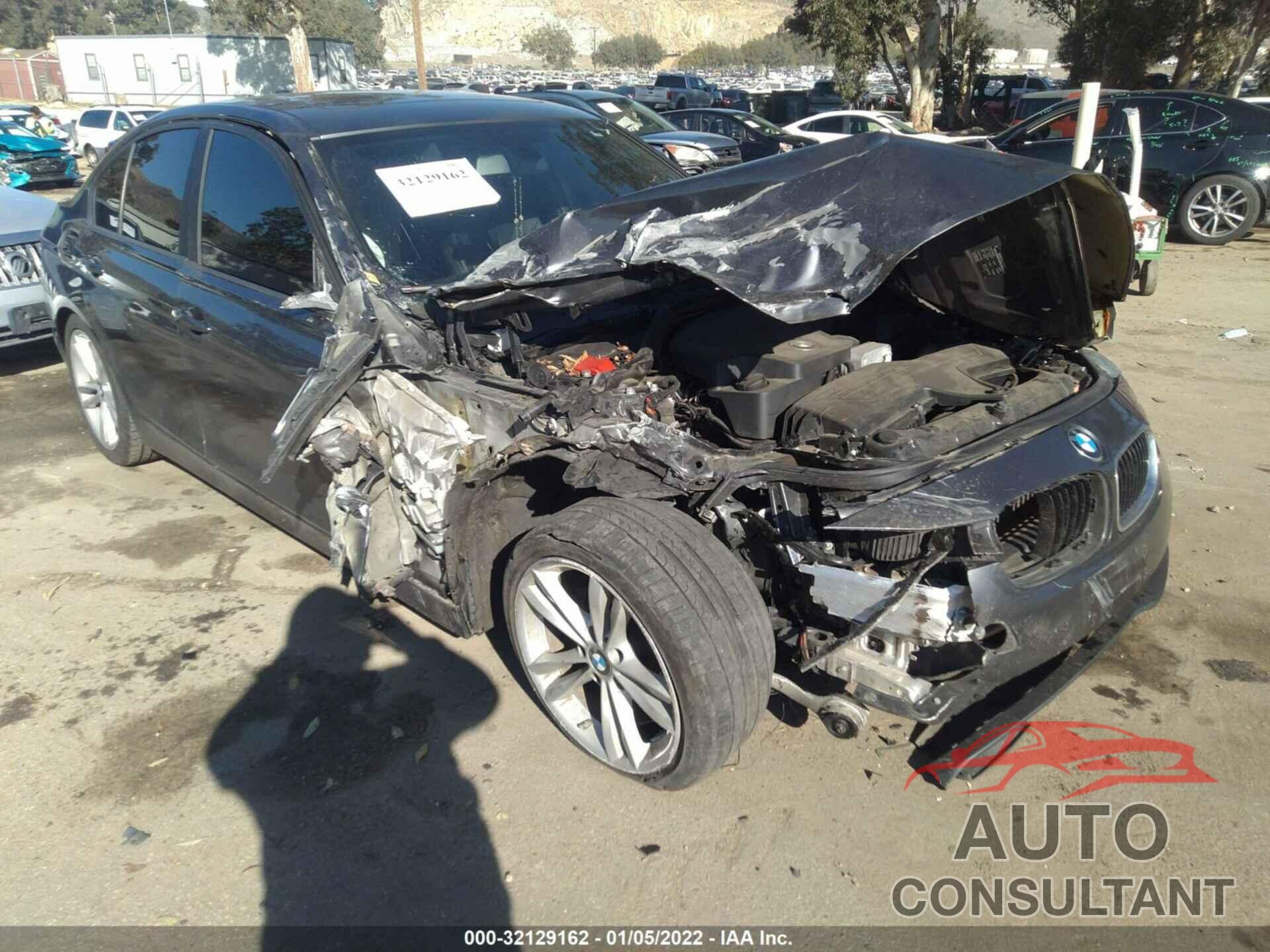 BMW 3 SERIES 2016 - WBA8E1G59GNU10494