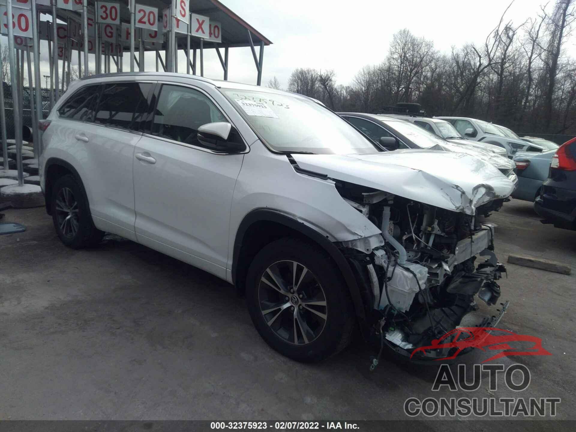 TOYOTA HIGHLANDER 2016 - 5TDJKRFH8GS267314