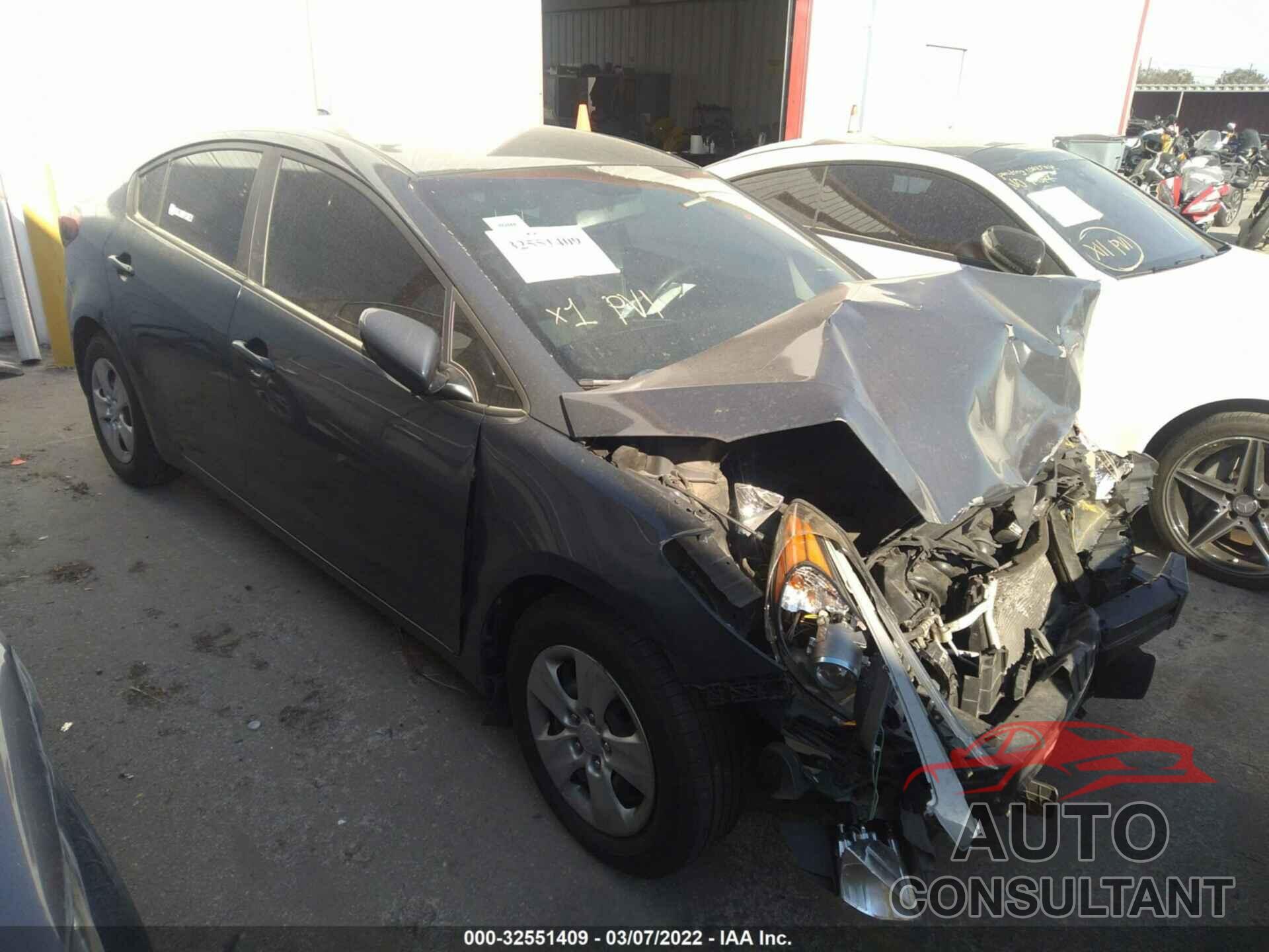 KIA FORTE 2016 - KNAFK4A68G5573429