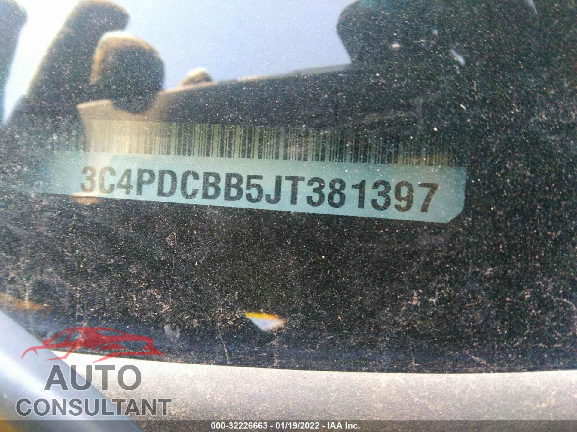 DODGE JOURNEY 2018 - 3C4PDCBB5JT381397